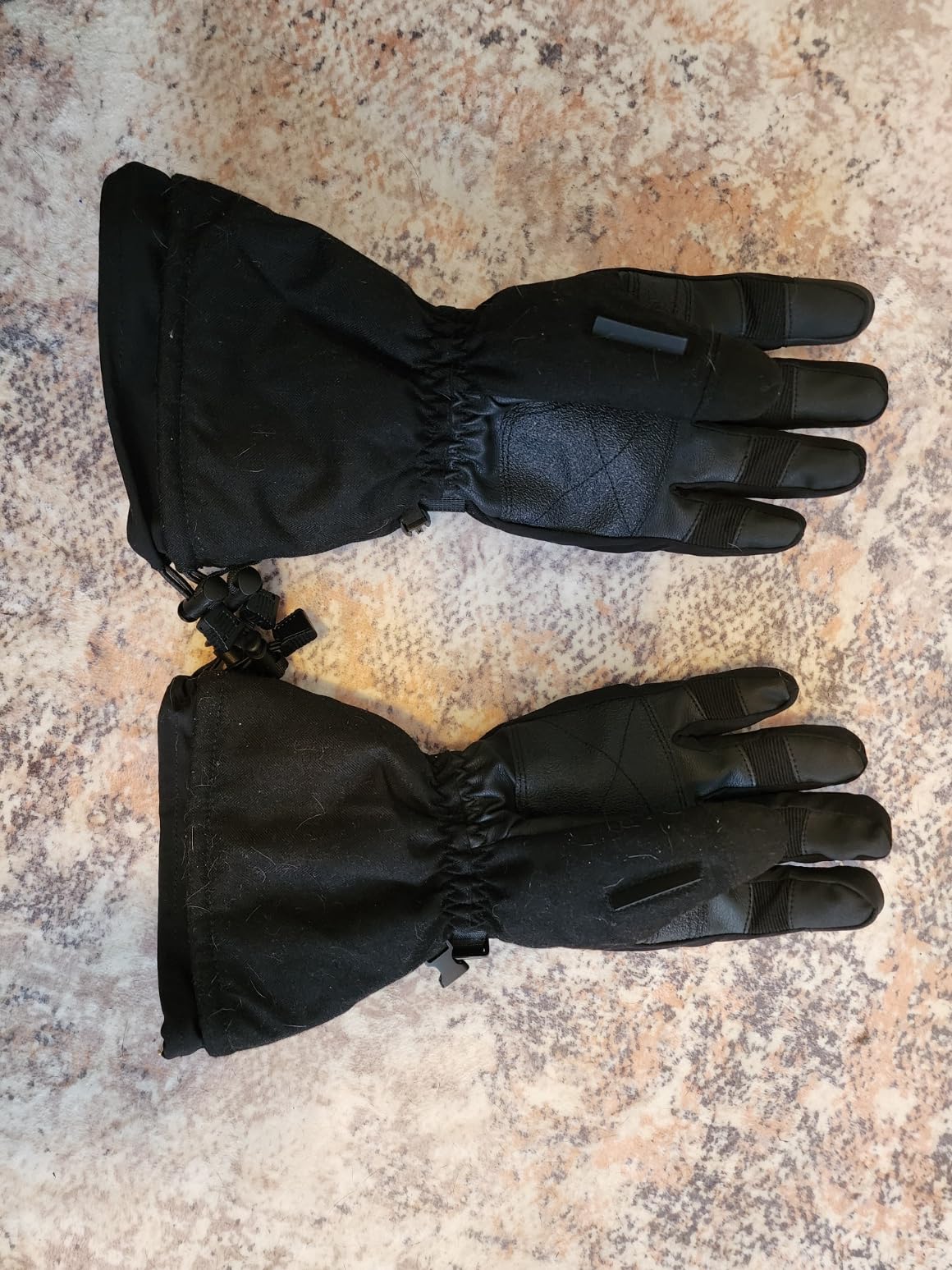 MADETEC Heated Gloves for Men Women, 7.4V 22.2Wh Rechargeable Battery Electric Heated Gloves, Full Touchscreen Waterproof Ski Winter Gloves for Outdoor Skiing Hunting Hiking customer photo 2