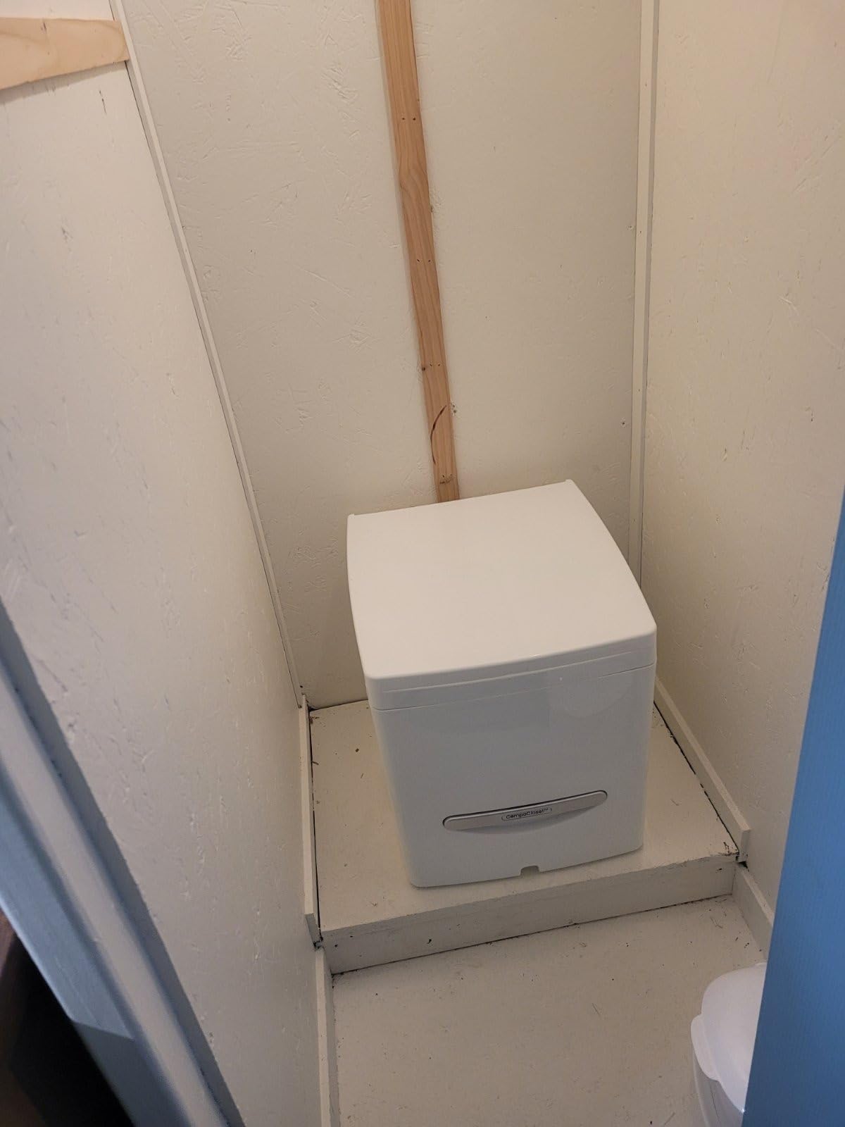 Cuddy Composting Toilet - Odorless, Waterless & Self-Contained for RVs, Vans, Boats, Tiny Homes & Off-Grid customer photo 1