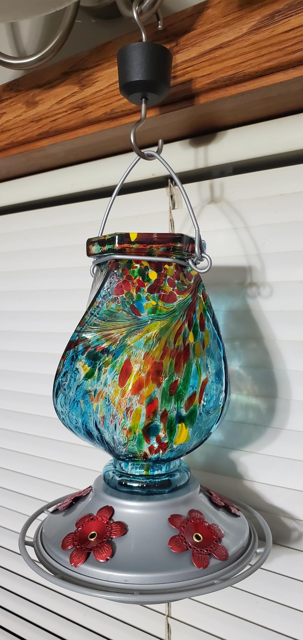 BOLITE Hummingbird Feeder, Hand Blown Glass Hummingbird Feeders for Outdoors Hanging with Ant Moat, 5 Bee-Proof Ports, Leak-Proof, 360 Degree Perch, 22oz, Red, Gifts for Women Men, Gifts for Mom Dad customer photo 1