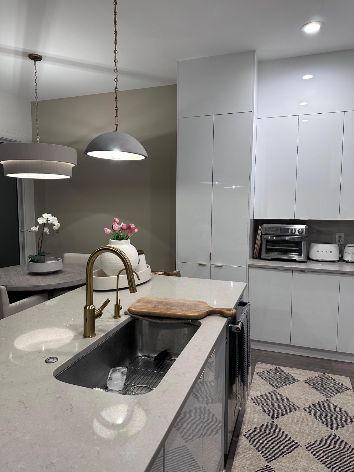Kraus Oletto Touchless Sensor Pull-Down Single Handle Kitchen Faucet in Matte Black, KSF-2830MB customer photo 1