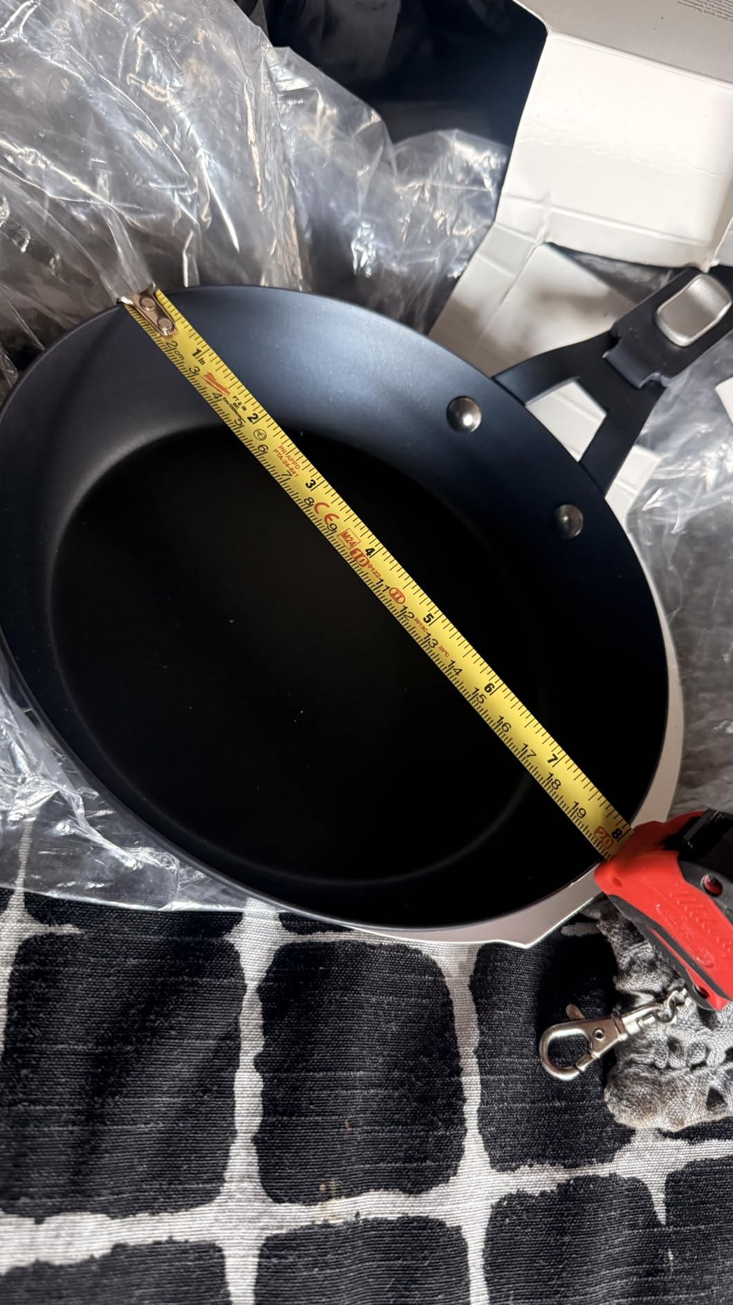 OXO Outdoor Pre-Seasoned Carbon Steel 12