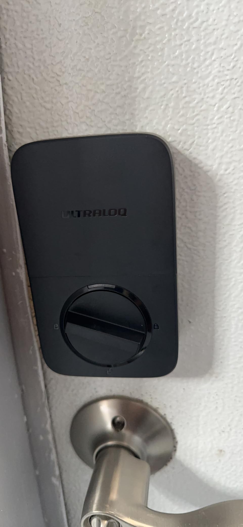 ULTRALOQ U-Bolt Pro WiFi Smart Lock with Door Sensor, Built in Wi-Fi Smart Deadbolt Lock for Front Door with Fingerprint ID, App Remote Control, Share Access, Auto Unlock, Auto Locking, Backlit Keypad customer photo 1