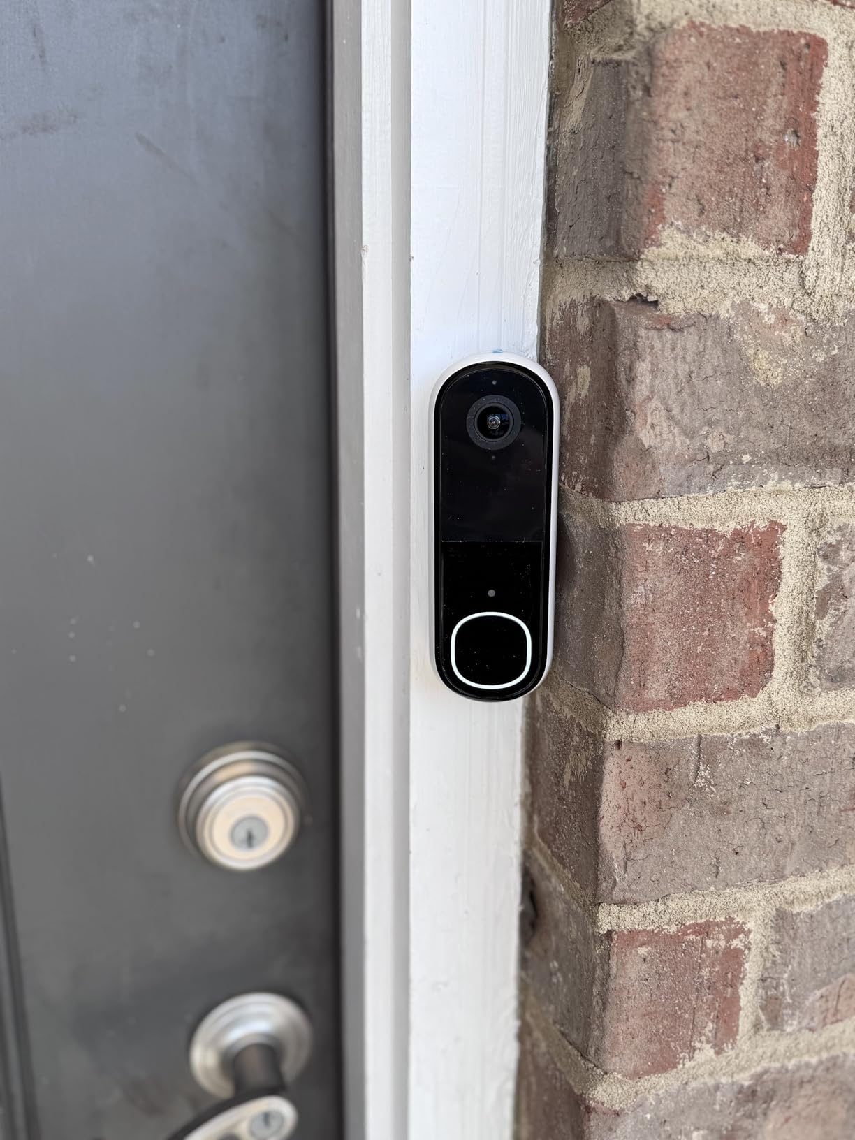Arlo Video Doorbell 2K (2nd Gen, Latest Release), Wireless or Wired, Package Detection, Person & Vehicle Recognition, 1-Month Secure Plan, 2-Way Audio, Night Vision, Head to Toe Video View customer photo 1