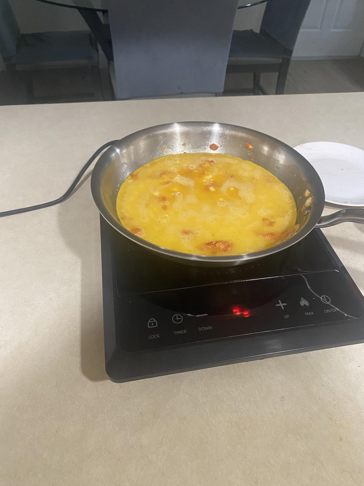 1700W Portable Induction Cooktop, Electric Induction Cooker and Burner, Countertop Hot Plate with 10-Level Adjustment, 3-Hour Timer, Smart Touch Cooktop, and Safety Lock Feature, Black customer photo 1