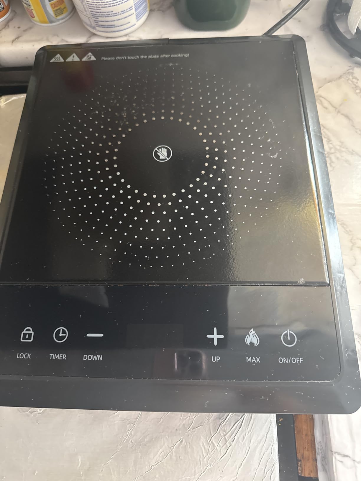 1700W Portable Induction Cooktop, Electric Induction Cooker and Burner, Countertop Hot Plate with 10-Level Adjustment, 3-Hour Timer, Smart Touch Cooktop, and Safety Lock Feature, Black customer photo 2