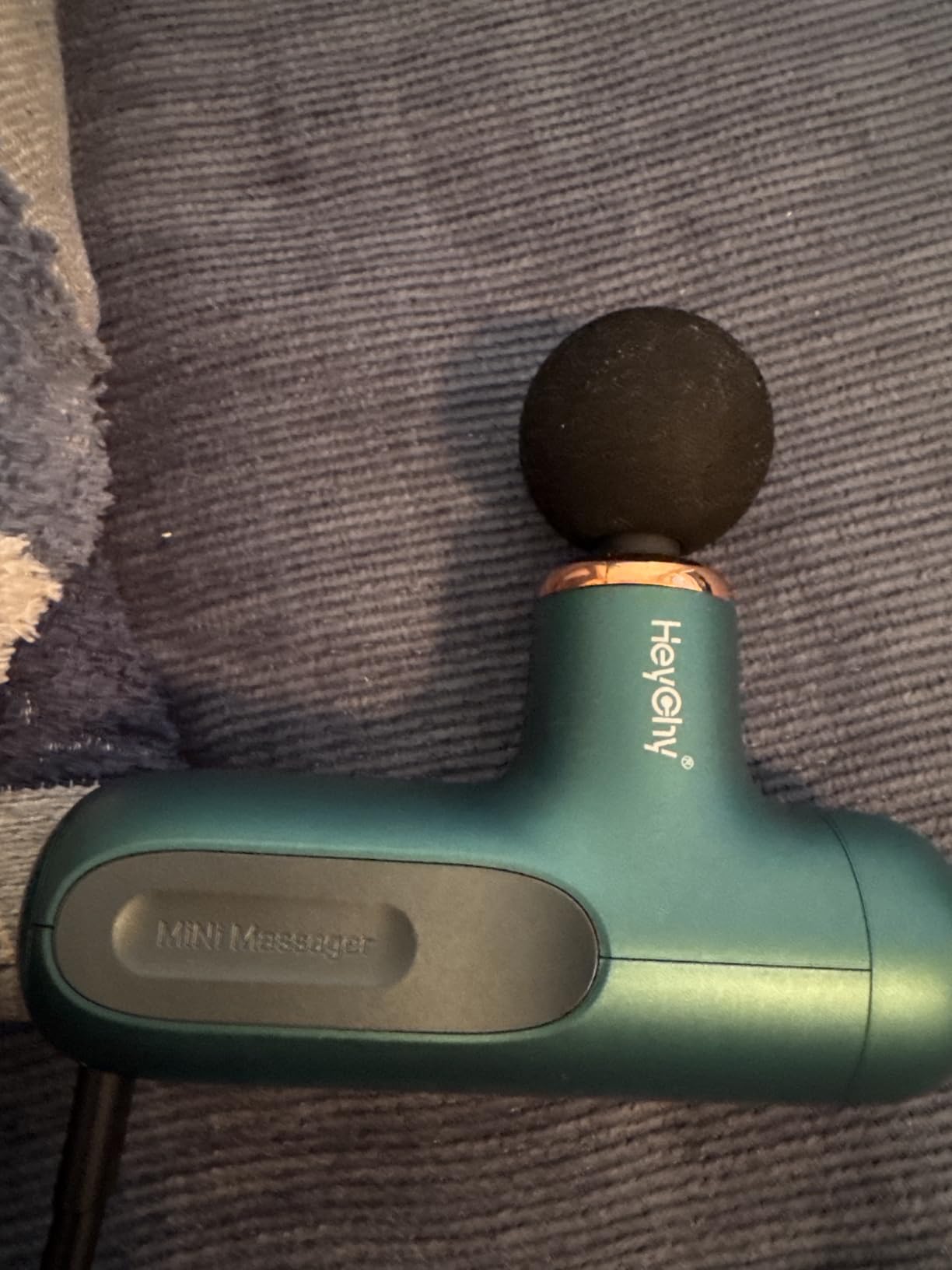 HEYCHY Super Mini Massage Gun, Percussion Deep Tissues Muscle Massager, Compact Sports Travel Massage Gun, Portable Handheld Massager for Home, Gym, Office, Outdoors customer photo 2
