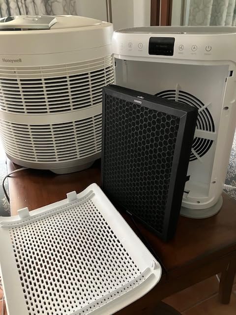 Air Purifiers for Home Large Room up to 2400sq.ft, LUNINO H13 HEPA Air Filter with PM 2.5 Display Air Quality Sensors, Aromatherapy Function, Air Cleaner for Dust, Smoke, Dander, Pets Hair, Pollen customer photo 2