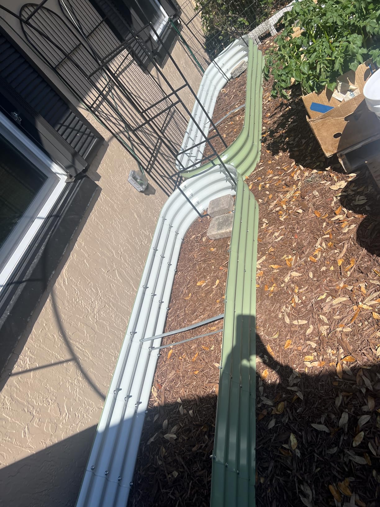 Winpull Raised Garden Bed with Legs, 48x24x32in Large Galvanized Elevated Planter Box, Metal Raised Beds for Gardening Backyard Patio Balcony, 400lb Capacity (Avocado Green) customer photo 1