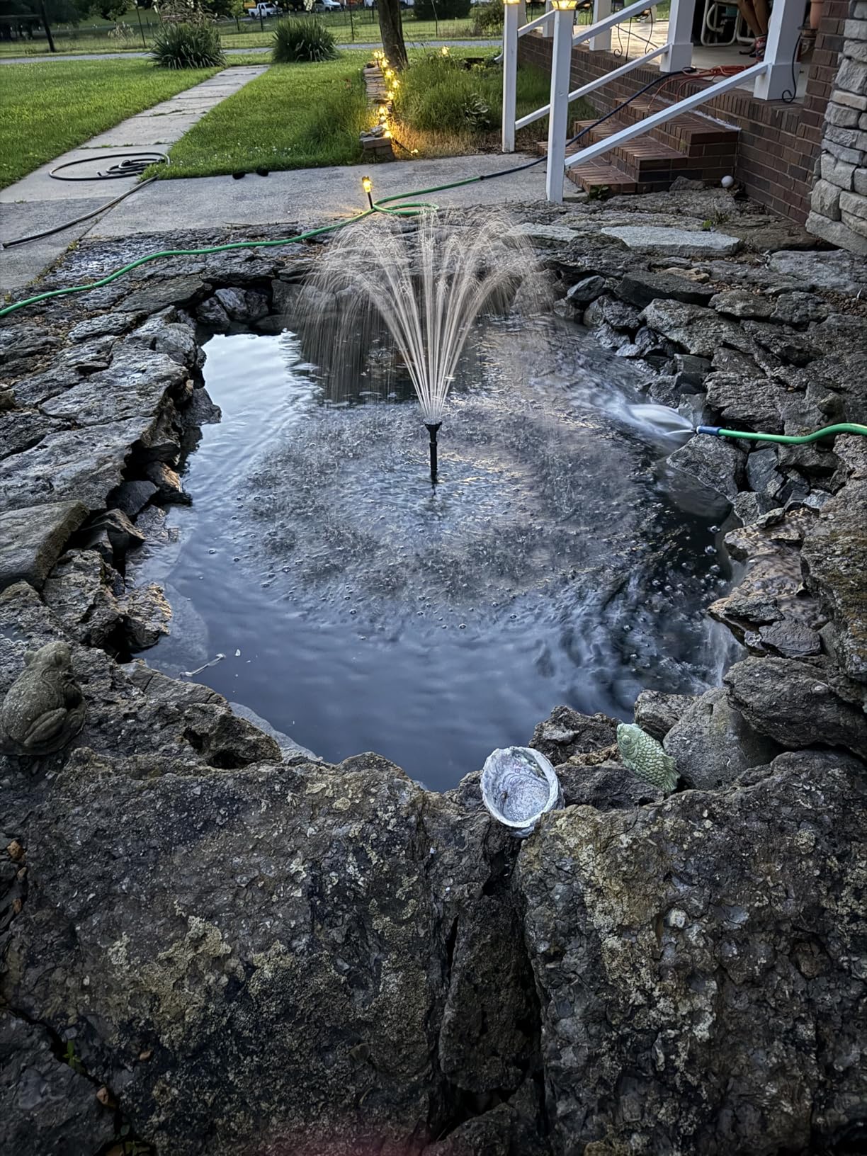 POPOSOAP Pond Filter with Pump Fountain Kits, 660GPH Pond Filter with 40W Pond Pump & Fountain Kit, Koi Pond Filters for Outdoor Ponds Clean, Clear, and Add Water Features(Corded Electric) customer photo 2