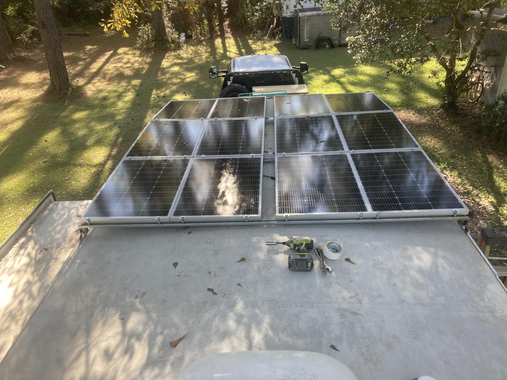 ECO-WORTHY 400W Solar Panels N-Type 4pcs 100 Watt 18V Monocrystalline Solar Panel Module for Off Grid PV Power for Home, Camping, Boat, Shed Farm, RV, 12V Battery, 2-Pack customer photo 2