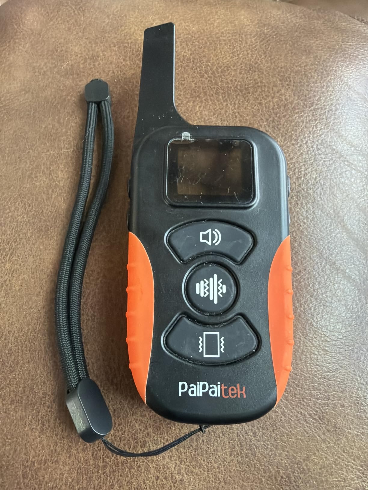 No Shock Dog Training Collar with Remote 3300ft Range, Strong Vibrating Dog Collar Beep and Vibrate Only, Waterproof & Rechargeable Vibration Collar for Small Medium Large Dogs - No Prongs customer photo 1