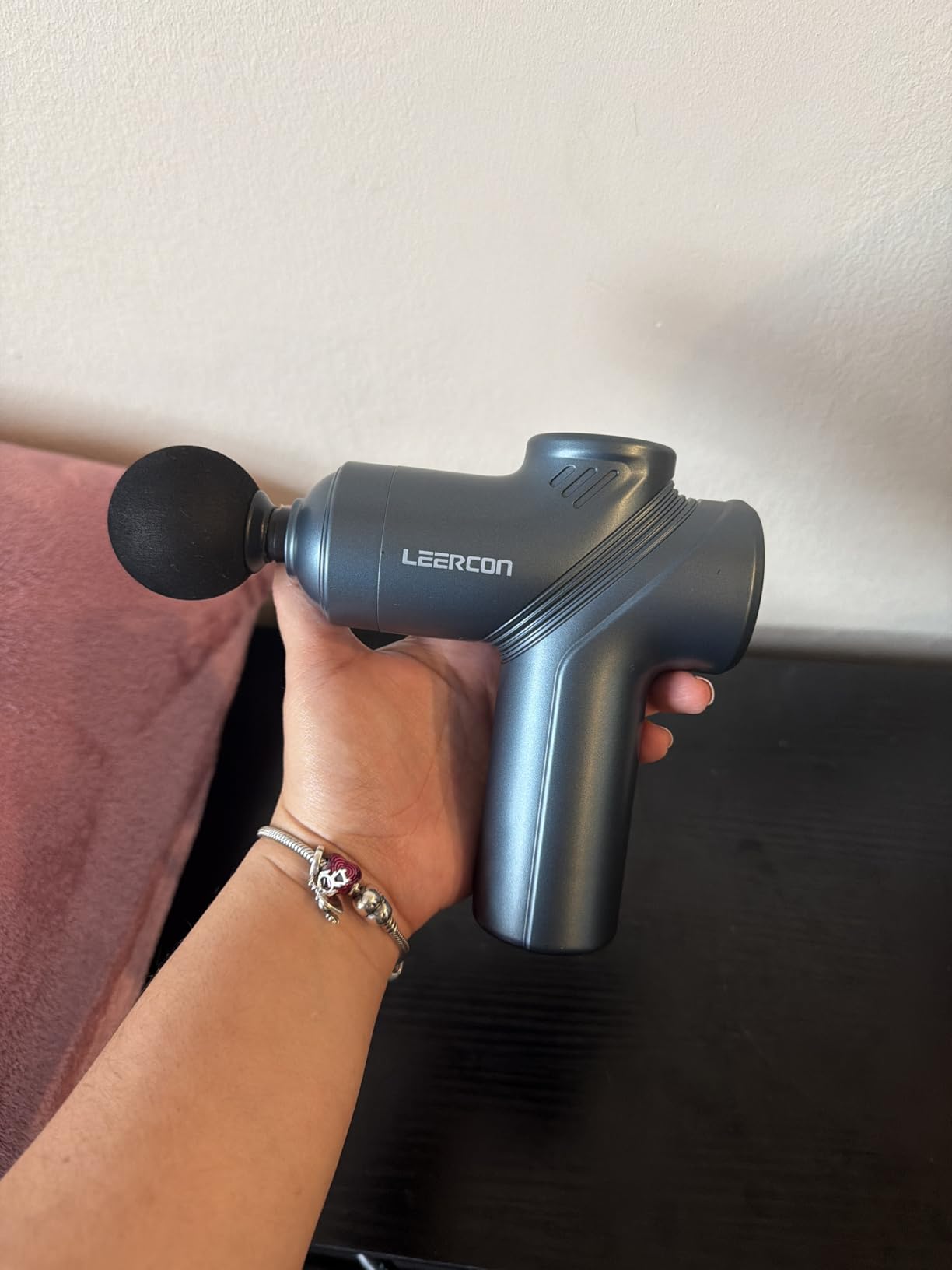 LEERCON Massage Gun Deep Tissue, Silent Brushless Motor and Portable Massage Gun with 4 Interchangeable Heads for Deep Muscle Relief and Relaxation, Relax Gift customer photo 1