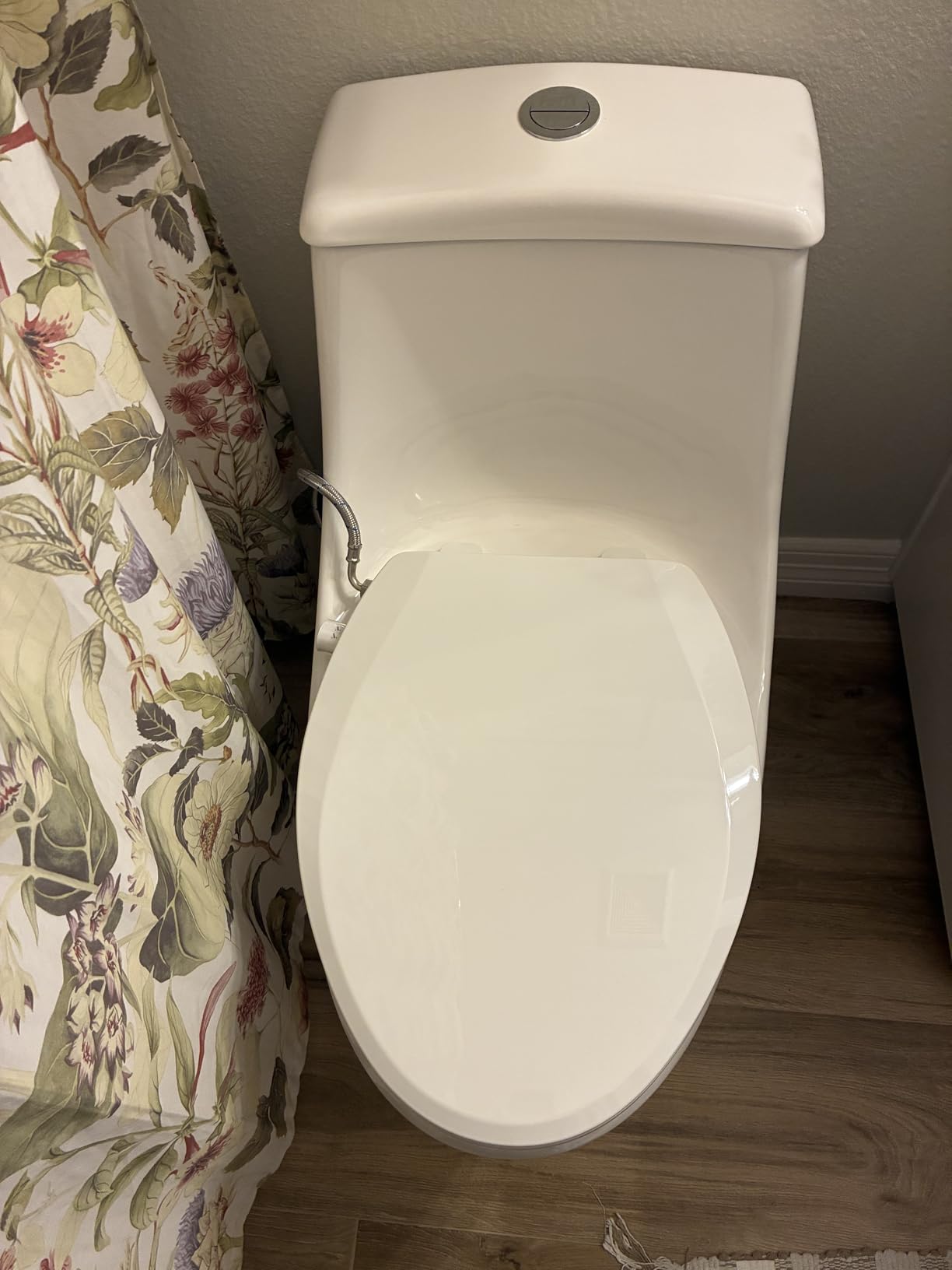 Clirass Elongated Heated Toilet Seat with Night Light, Three Temperature Settings, Cold Water Bidet Function, Slow Close customer photo 1