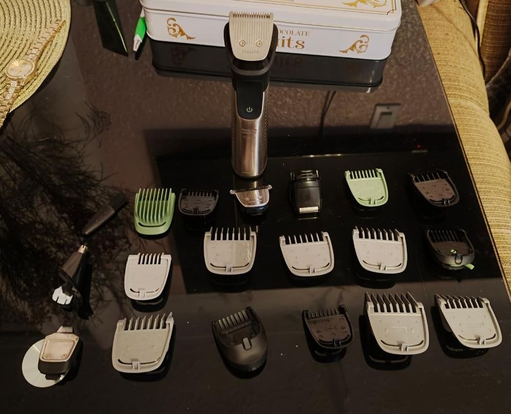 Norelco Philips All-in-One Series 7000 23-Piece Trimmer - Electric Shaver and Clipper for Face, Beard, Head & Body, Self-Sharpening Titanium Blades, 26 Length Settings (0.5-16 mm), MG7970/49 customer photo 1