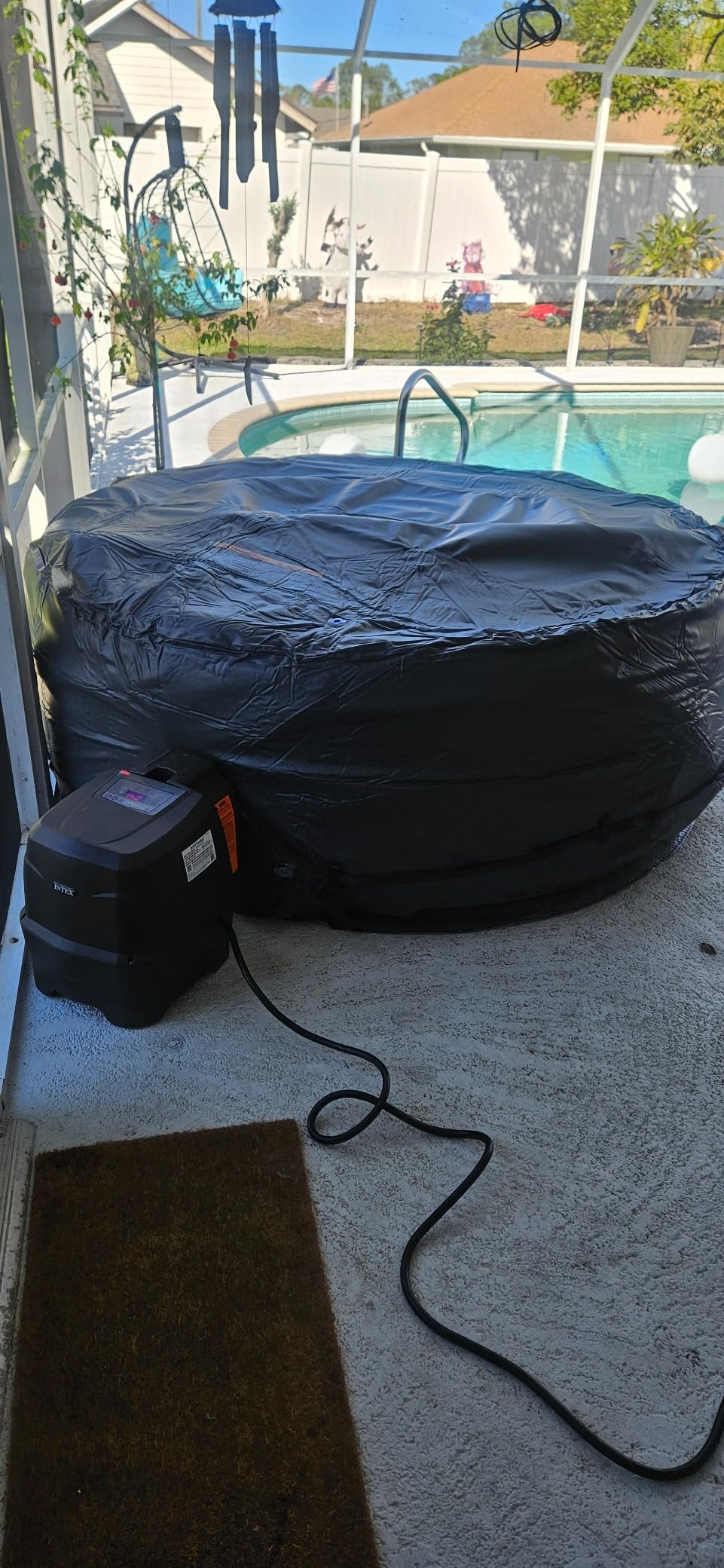 INTEX 28441EH PureSpa Greywood Deluxe Spa Set: Includes Energy Efficient Spa Cover - 170 Bubble Jets - Round Design - 6 Person Capacity - 85