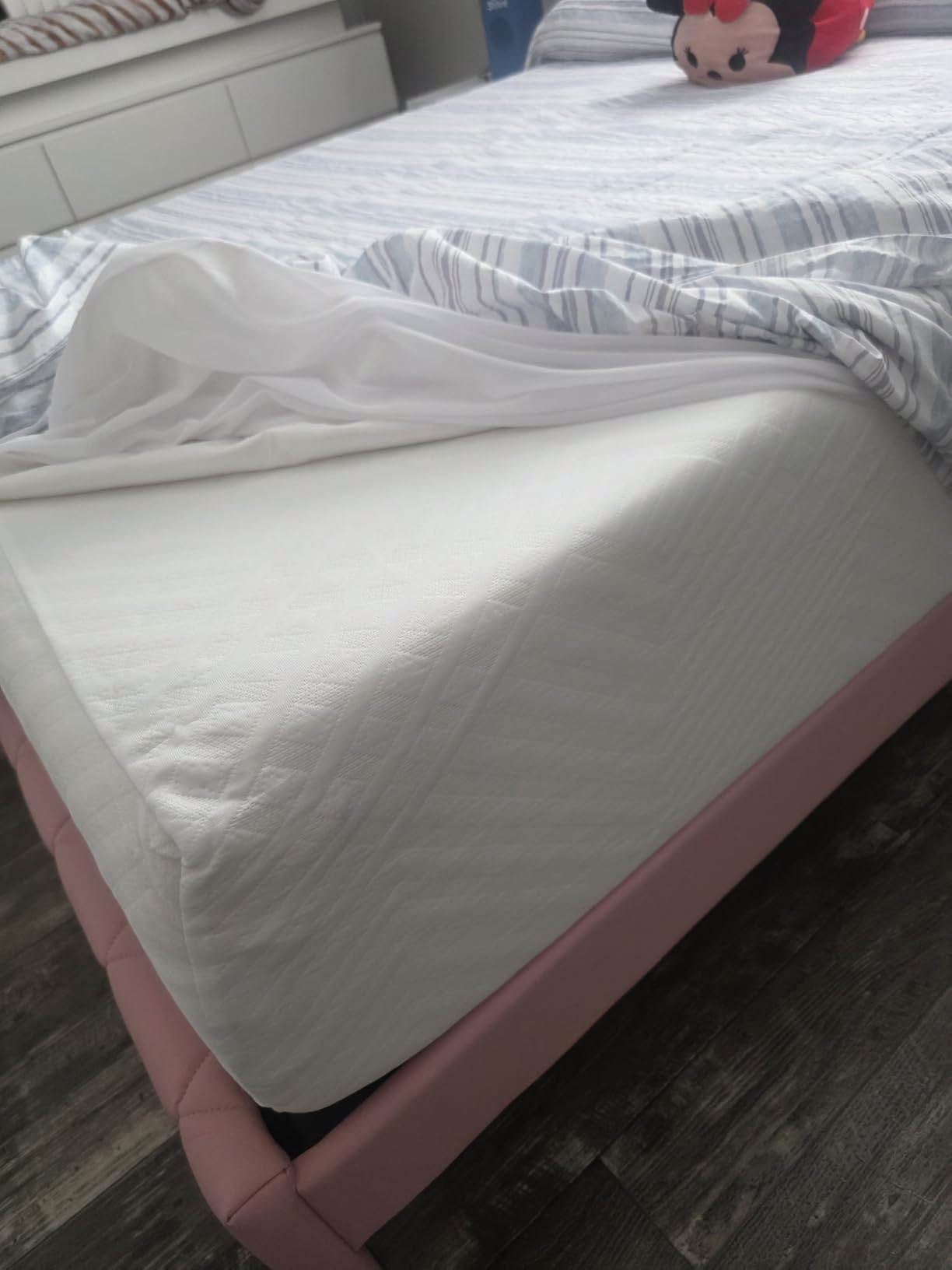 MLILY Twin XL Mattress in a Box, 10 inch Mattresses Made in USA for Kids Bed Single Size Daybed Individual Bunk, Green Tea Memory Foam Mattress for Cool Sleep & Pressure Relief, Medium Firm customer photo 2