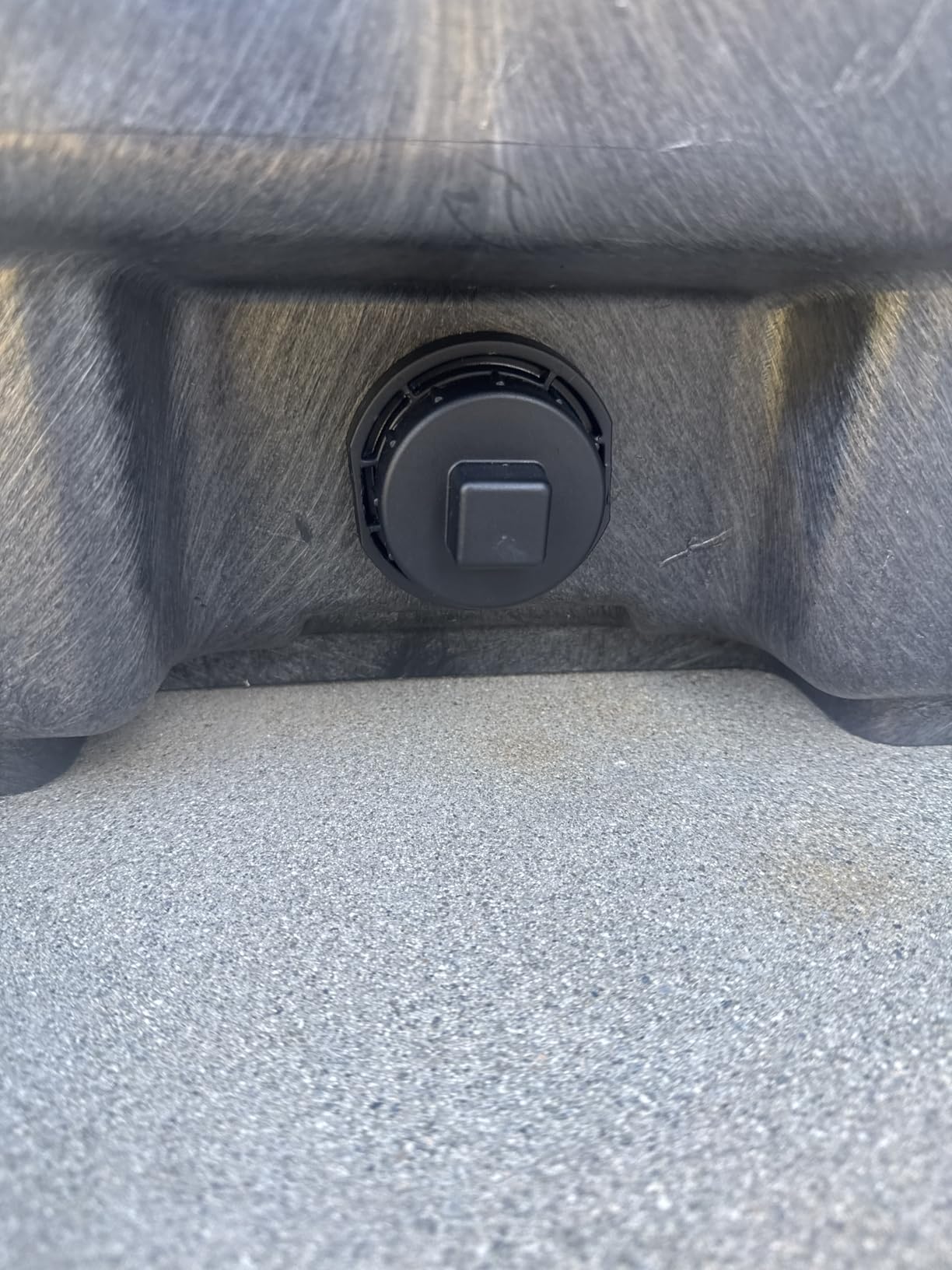 Stock Tank Drain Plug Fit for Rubbermaid Commercial 50 70 100 150 300 Gallon Stock Tanks, Stock Tank Plug, Water Tank Plug for Rubbermaid Stock Tank Five Year Free Replacement customer photo 1