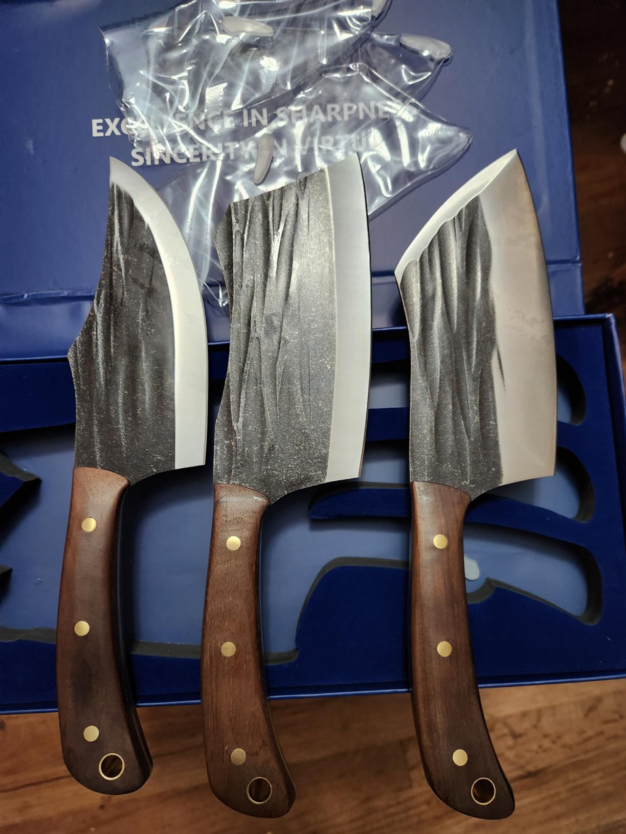 HOSHANHO Butcher Knife Set, Hand Forged Butcher Chef Knife Set with Roll Bag, Sharp Meat Cleaver Knife & Bone Chopper Knives & Fillet Knives for Home & Camping & BBQ Gift with Men customer photo 2