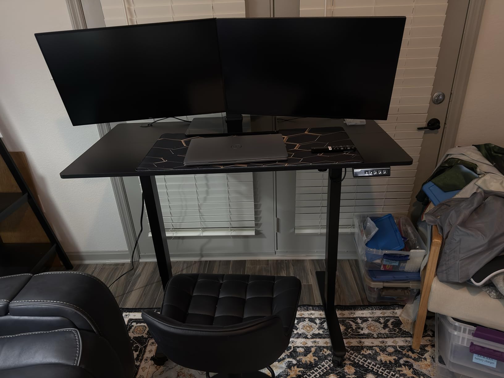 Monomi Large Electric Standing Desk 79