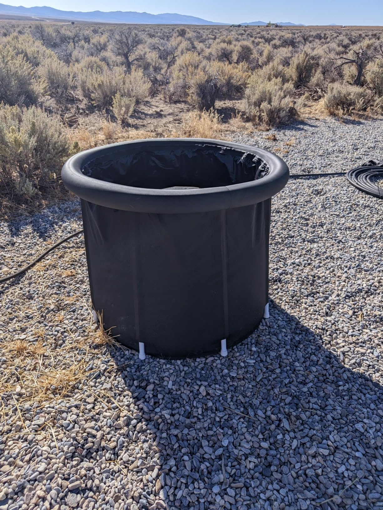 VEVOR Ice Bath Tub XL, Cold Water Therapy Plunge Tub for Athletes, Portable Outdoor Ice Barrel Plunge Pool for Recovery (Black, 105 Gal) customer photo 2