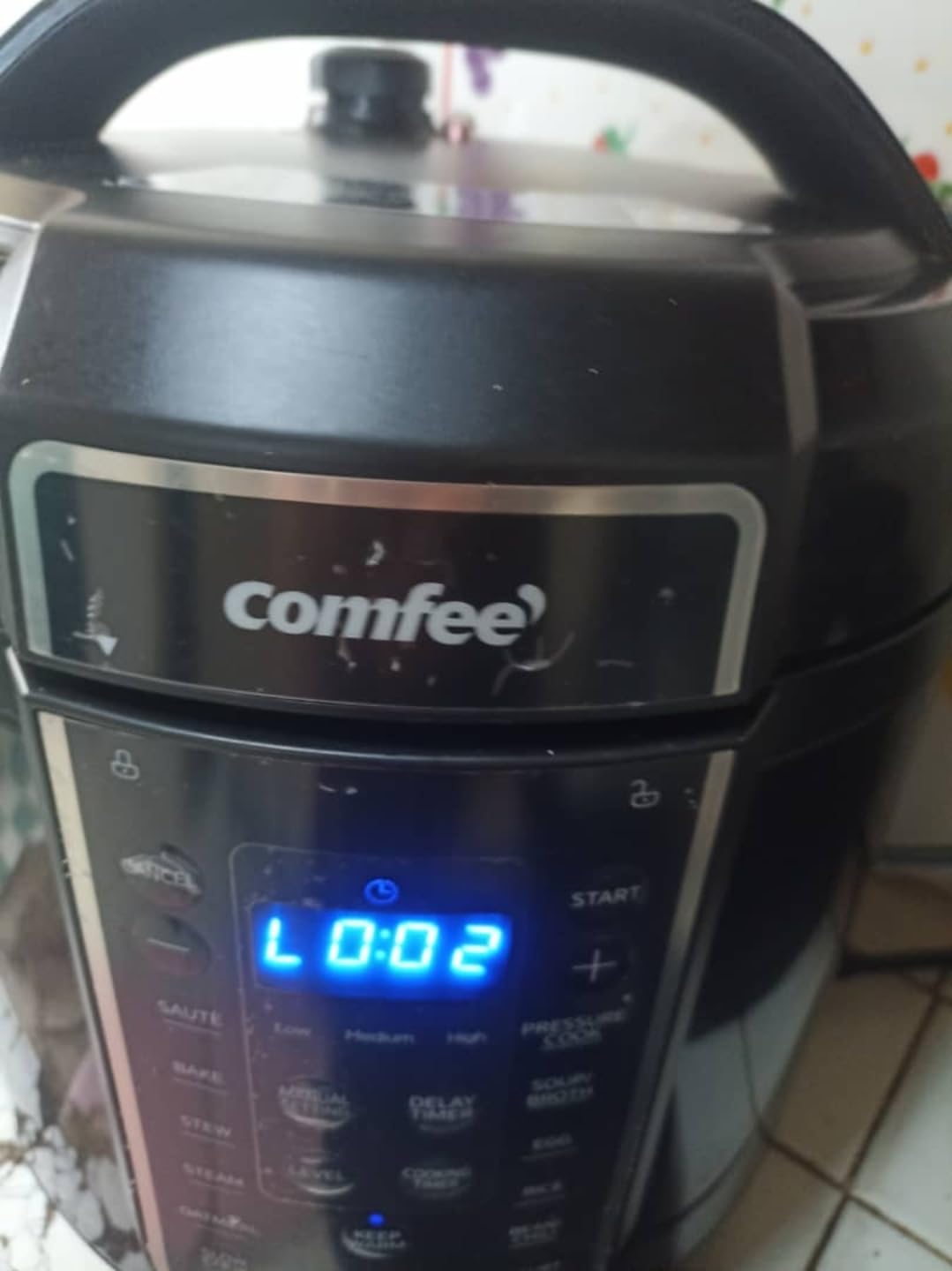 COMFEE' 12-in-1 Electric Pressure Cooker, Instant Multi, Non-Stick Pot, Yogurt Maker, Rice Cooker, Slow, Sauté Steamer, Pressure Cooker 6 Quart Black customer photo 1