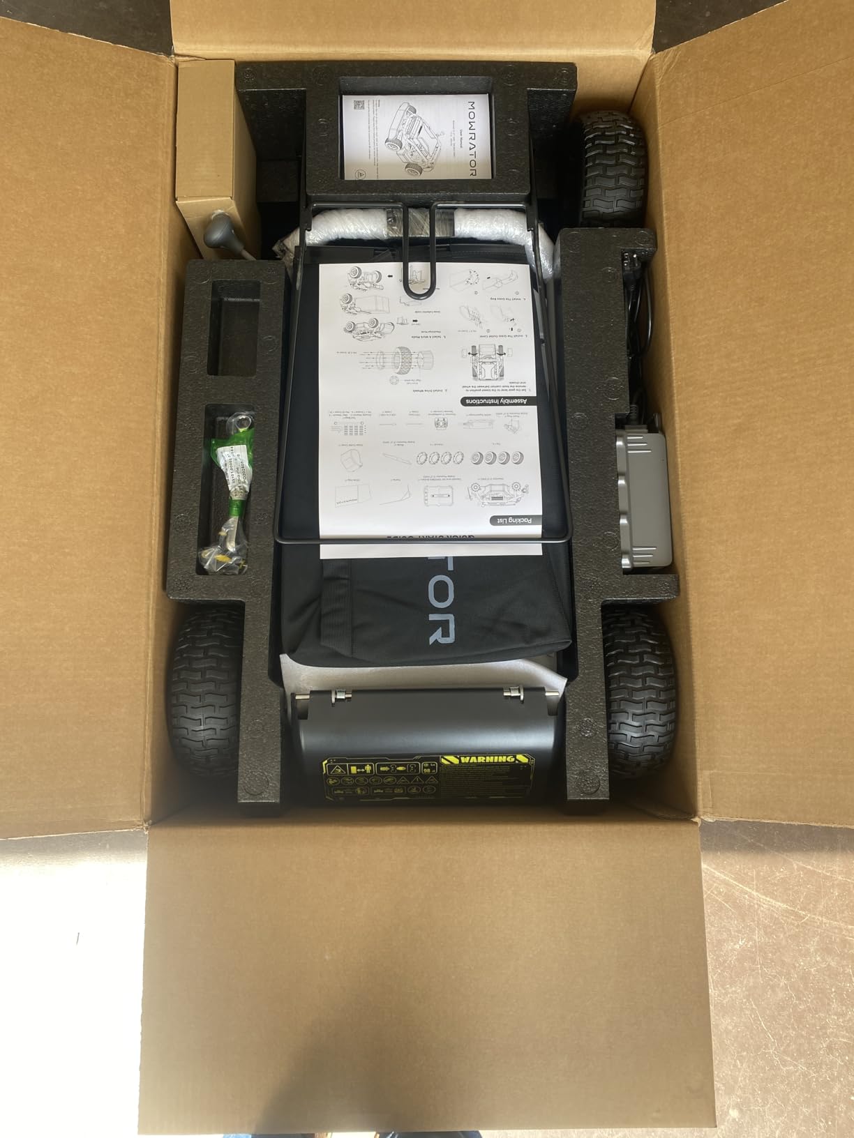 Mowrator S1 4WD 12Ah Remote Control Lawn Mower, All-Season Yard Care, 75% (37 deg) Slope Climbing, 21