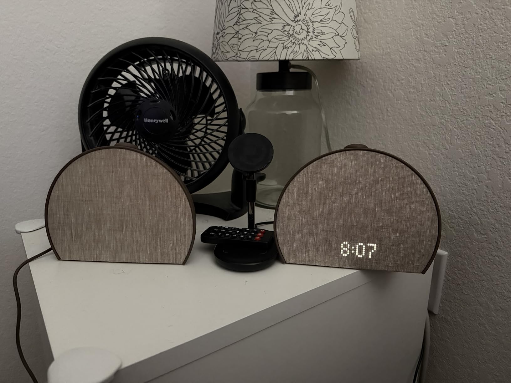 Hatch Restore 3 Sunrise Alarm Clock, Sound Machine, Smart Light (Cocoa) - White Noise, Screen-Free Sleep Routine customer photo 1