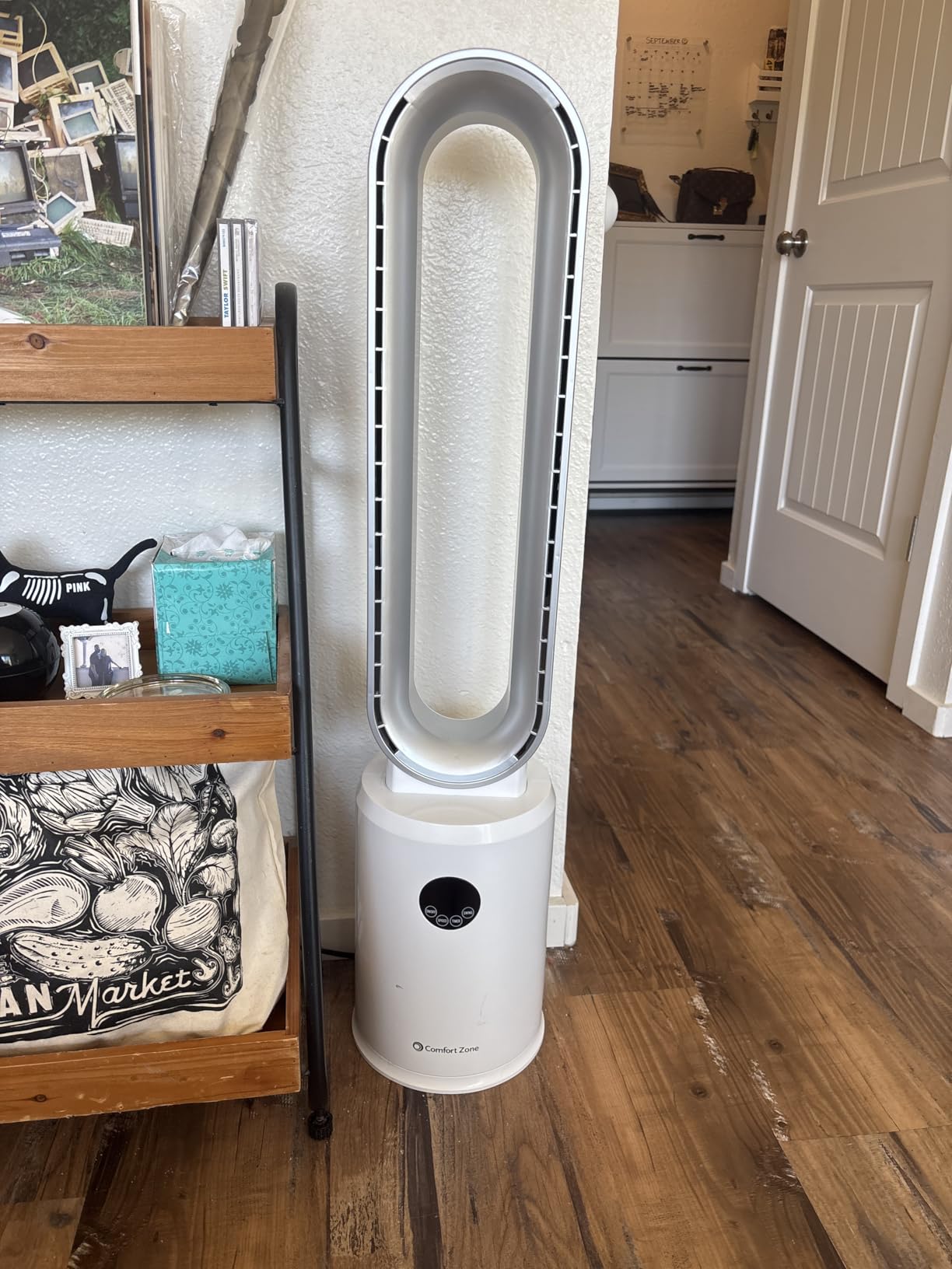 Comfort Zone 40-Inch Bladeless Tower Fan for Bedroom - Quiet Standing Fan with Remote Control, 9H Timer & Wide Area Oscillation - Turbocharged Airflow & Digital LED Display - Silver customer photo 1