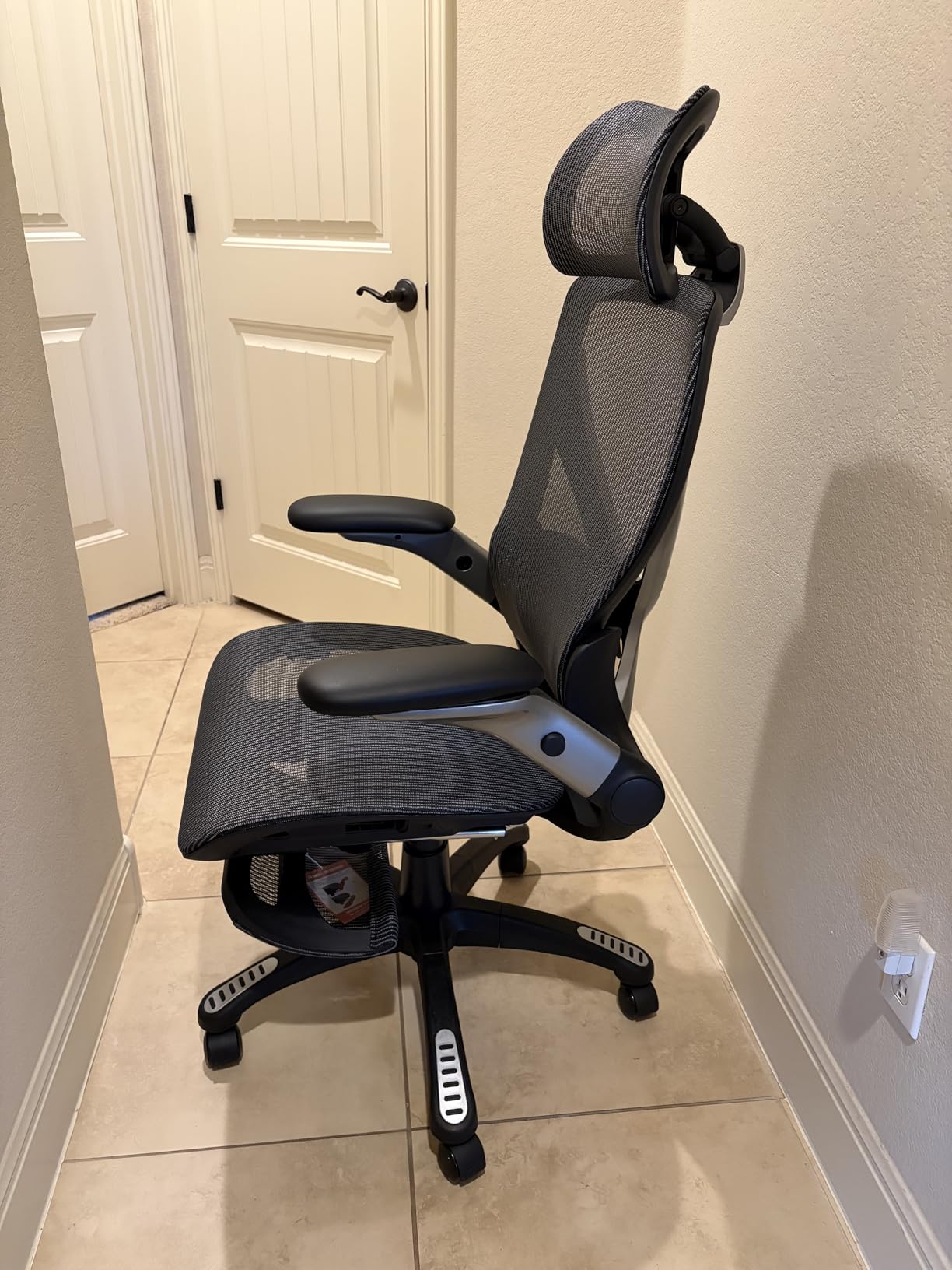 ELABEST X100 Ergonomic Mesh Office Chair with Footrest, Big and Tall Hone Desk Chair with 5D Flip-Up Arms, Adjustable 3D Lumbar Support,Gaming & Executive Computer Chairs customer photo 2