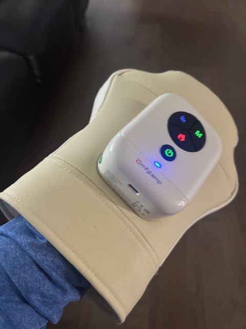 Comfytemp Air Compression Hand Massager with Heat, Full Hand Compression with Individual Finger Massage, Wrist Massager for Carpal Tunnel, Arthritis Pain Relief customer photo 1