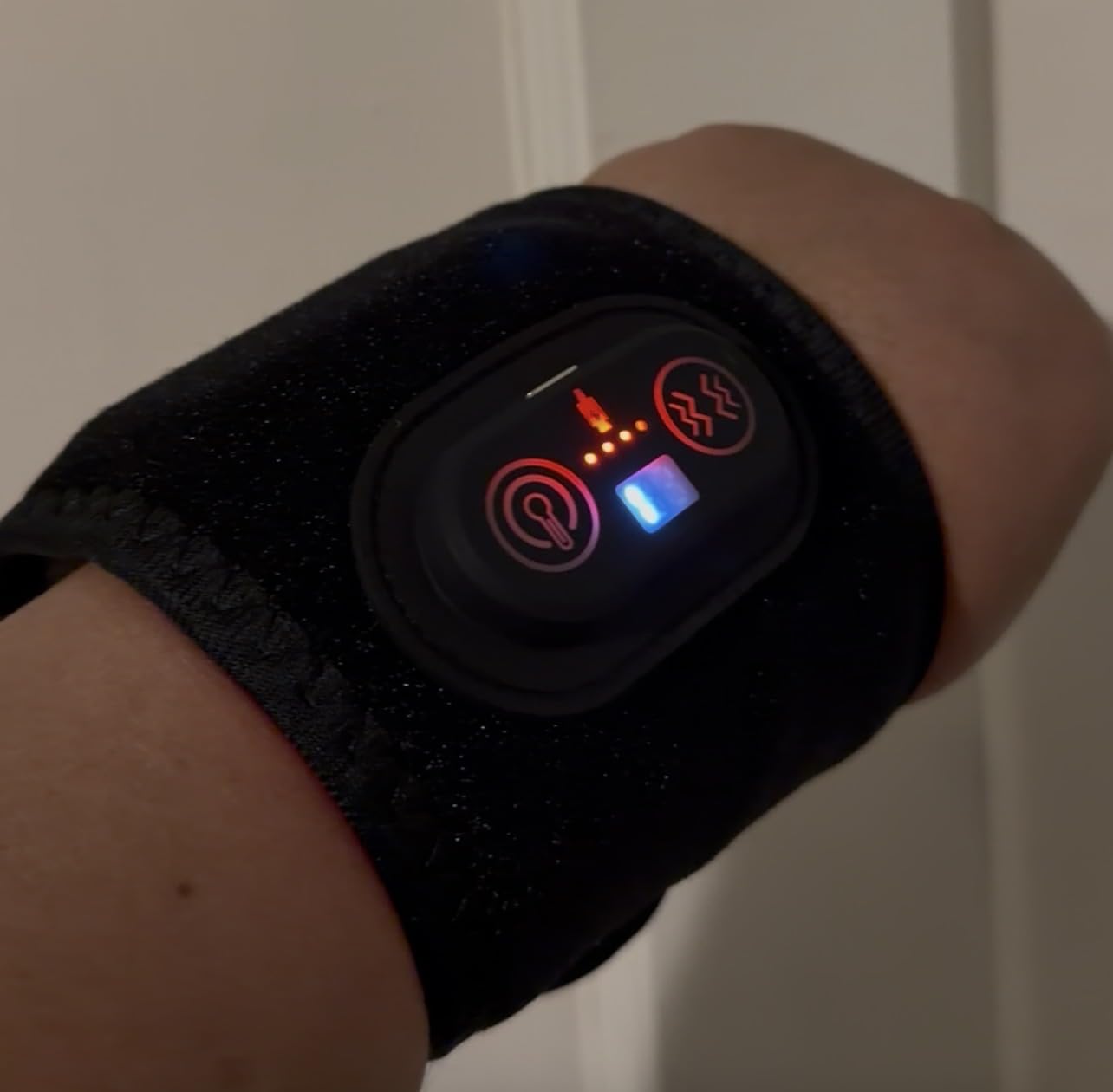 Red Light Therapy for Hands Wrist with Heat & Massage, FSA/HSA Eligible, 3000mAh Controller, Infrared Light Heated Wrist Brace, Therawrap for Carpal Tunnel, Ankle, Foot Joint customer photo 2