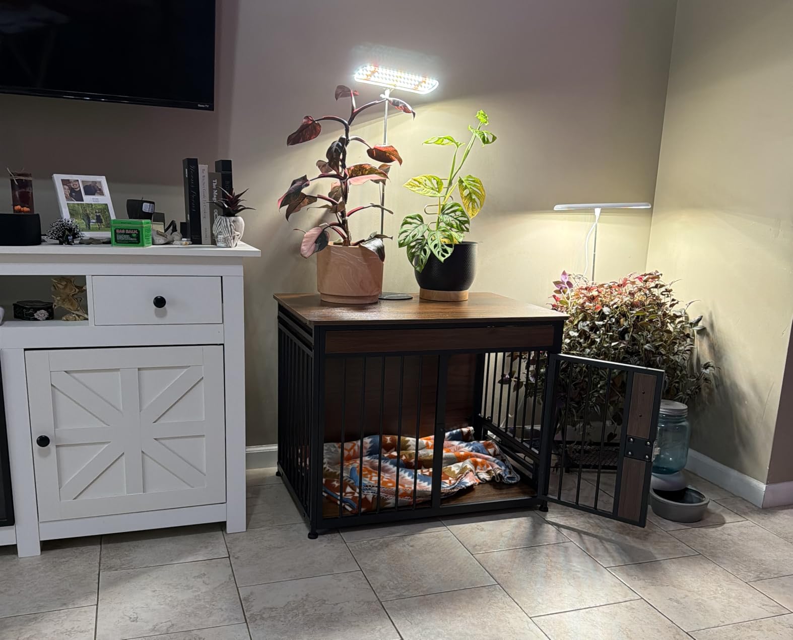 Amazon Basics Furniture Style Dog Crate, Two Bowls Included, 41