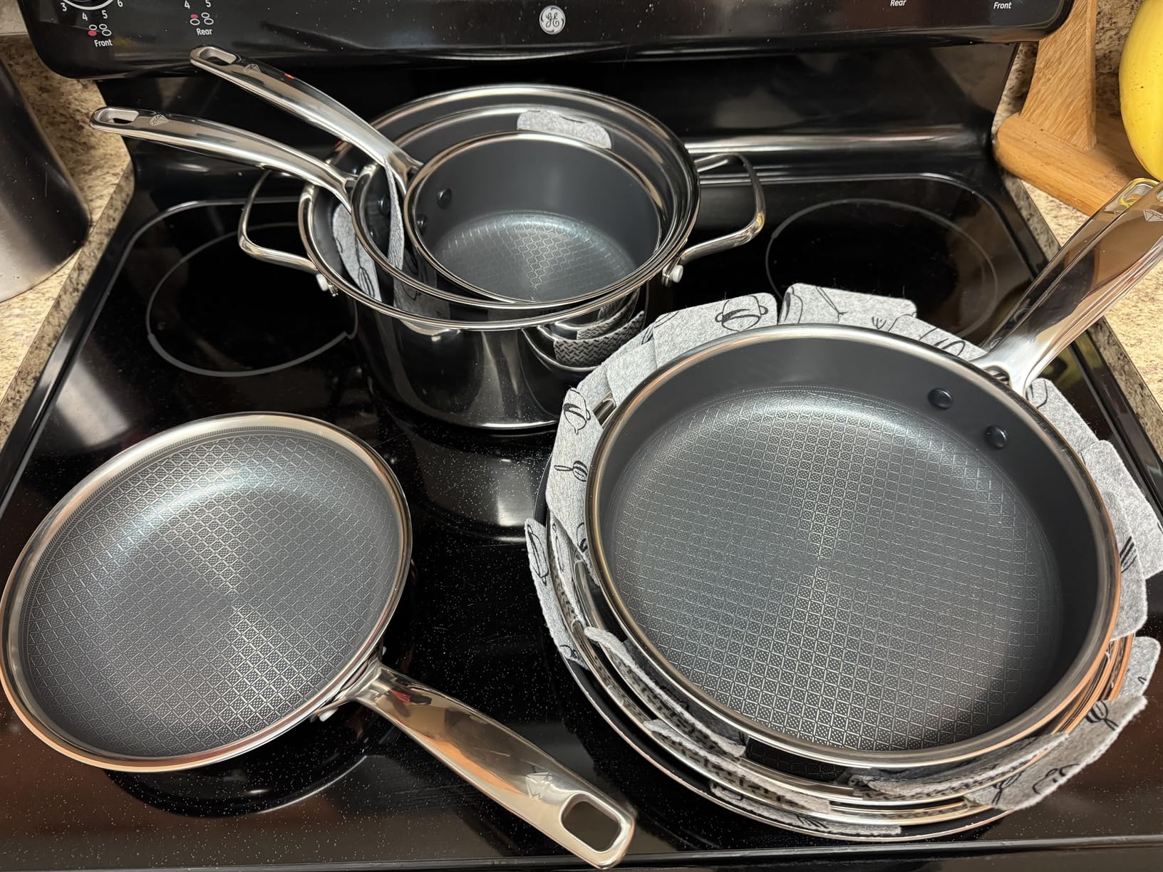 Blue Diamond Hybrid Nonstick Stainless Steel 12 Piece Cookware Set, Tri-Ply PFAS-Free Ceramic Diamond Bond Pots & Pans, Dishwasher & Oven Safe to 850F, Induction Ready, Metal Utensil Safe, Silver customer photo 2