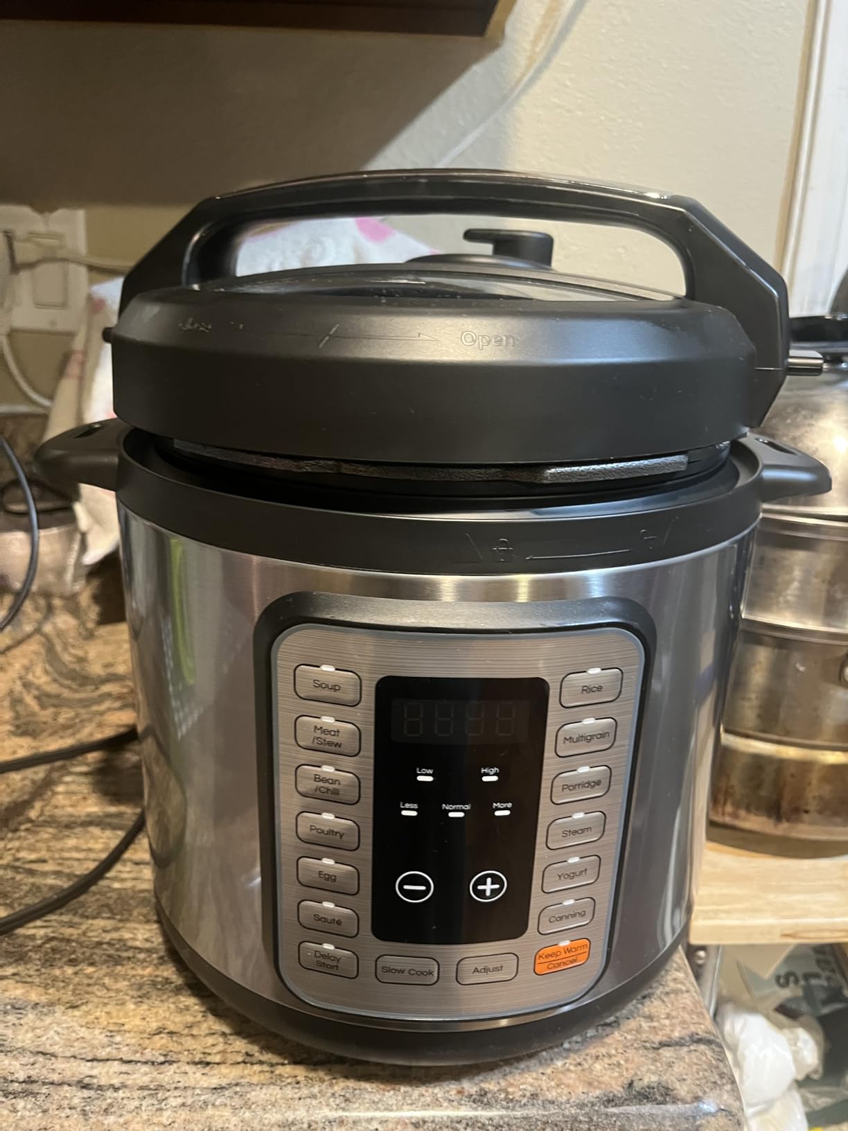 DUMOS 12-in-1 Electric Pressure Cooker 6 QT Stainless Steel Multi Cooker for Pressure, Rice, Steamer, Yogurt Maker, Slow Cook, Meat Stew, Cake, Porridge, Multigrain, Silver customer photo 1
