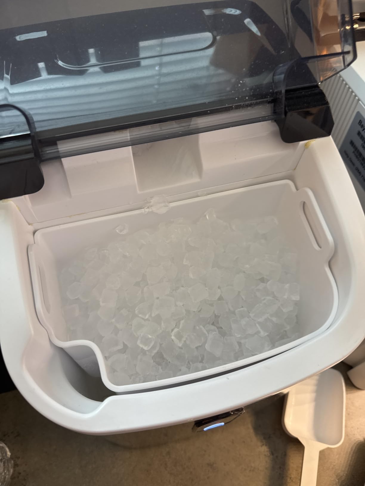 Antarctic Star Nugget Ice Maker Countertop with Soft Chewable Ice, Portable Sonic Ice Maker with Basket and Scoop, Removable Top Cover, Auto-Cleaning for Home/Party/RV/Camping (Stainless Steel Silver) customer photo 2