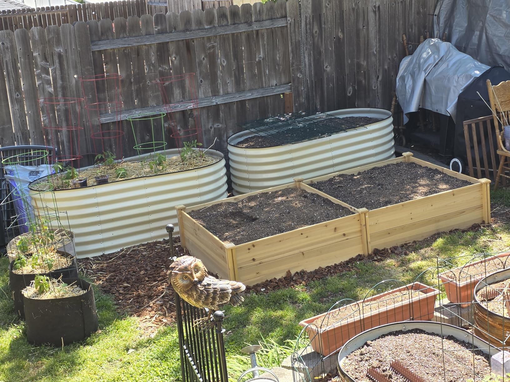 SPECRAFT 8x4 Ft Wood Raised Garden Bed, Durable 15 Inch Depth Planter Box for Vegetables, Herbs, and Flowers, Ideal for Outdoor Gardening with Open Base customer photo 1