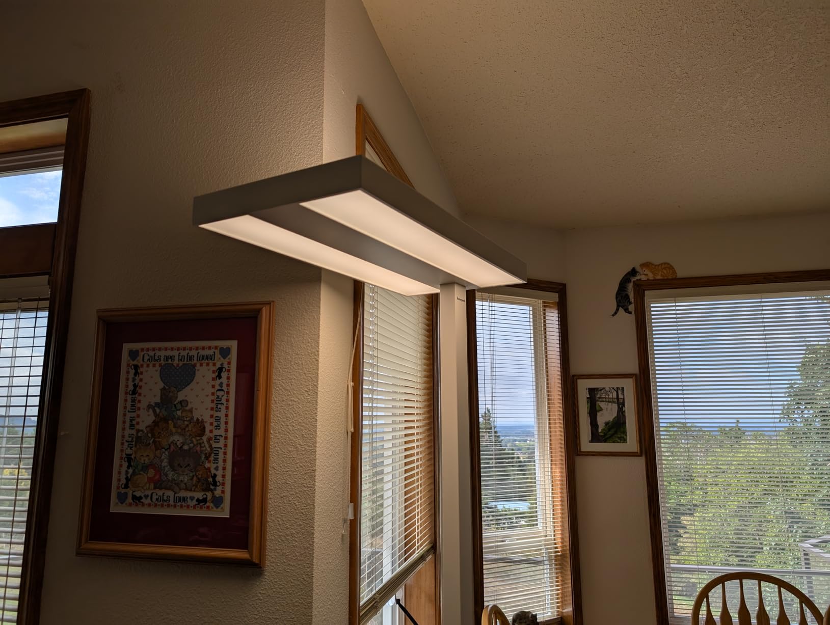 Honeywell LED Floor Lamp Modern - 02E Sunturalux Eye Caring Standing Light, 6000LM 60W 4000K Natural Daylight Dimmable Reading Tall Lamp for Home Office Living Room Bedroom customer photo 2