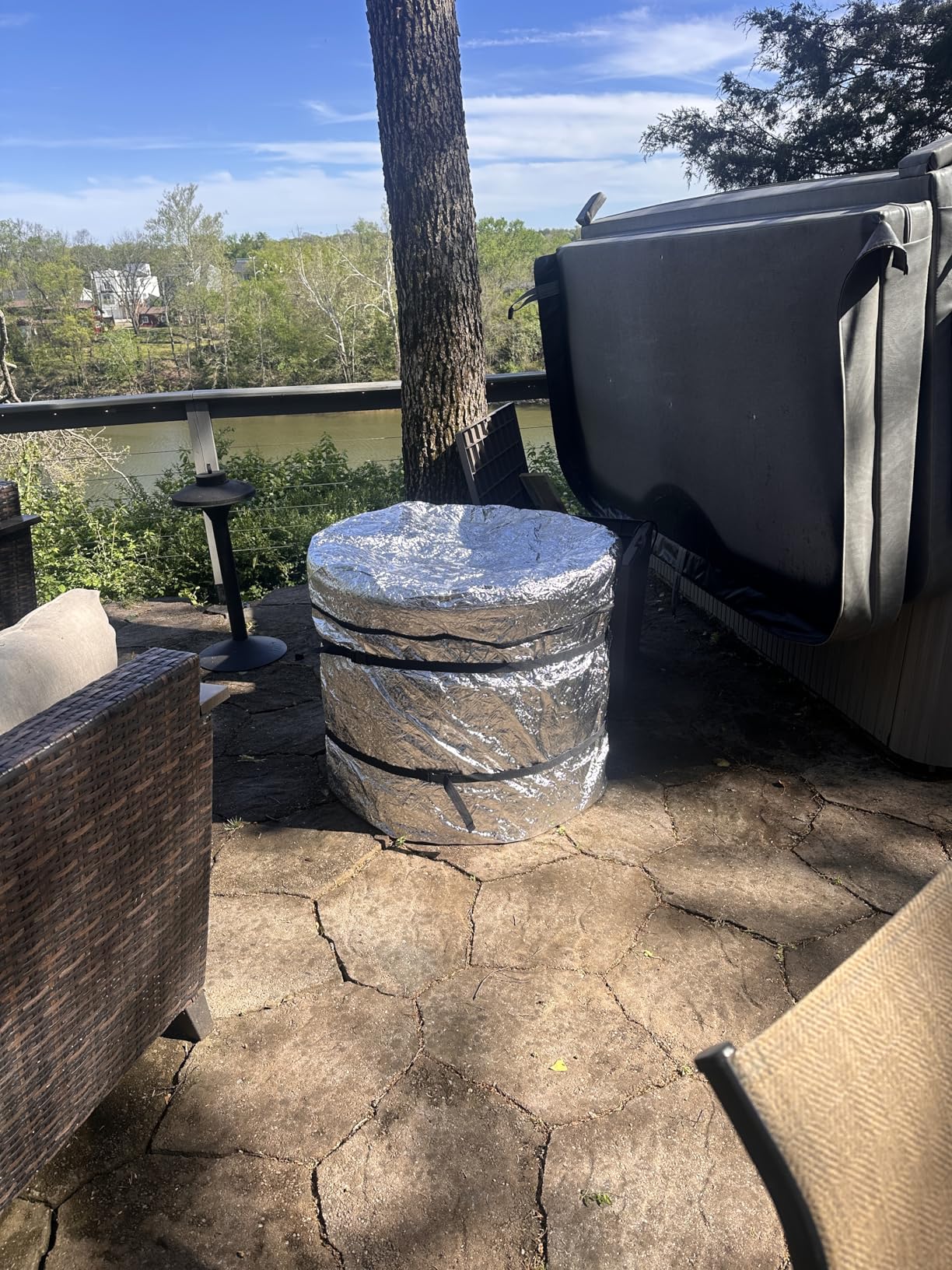 Ice Bath Tub Cover, 3 Layers Insulation and Silver UV Heat Reflective Cold Plunge Tub Cover with 2pcs Long Straps, Zip Up All Weather Protection, 32.5''D x 30.5''H customer photo 2