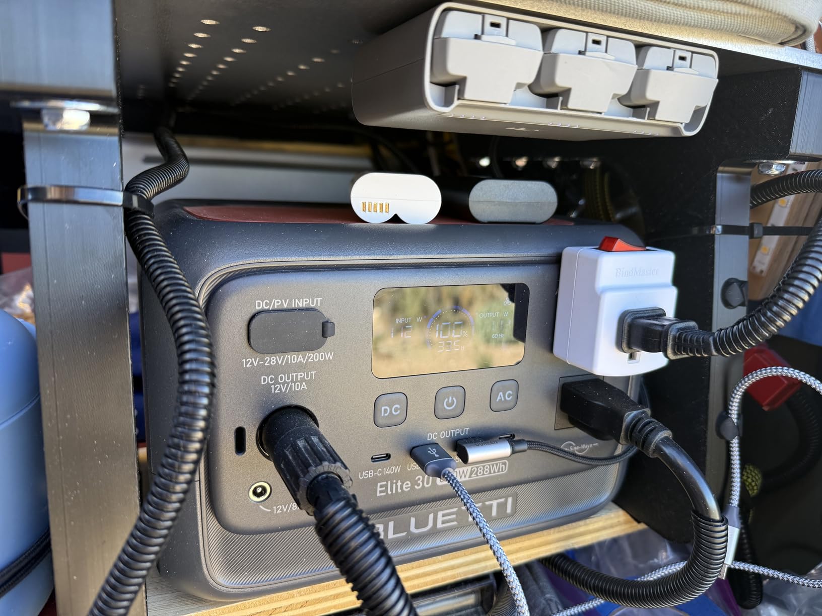 BLUETTI Elite 30 V2 Portable Power Station 288Wh 600W LFP Solar Generator | Power Lifting 1500W, 10ms UPS, 45 Min 0-80% Fast Charging, Emergency Backup Power for Blackout, Camping, Outage and Road Trip customer photo 2
