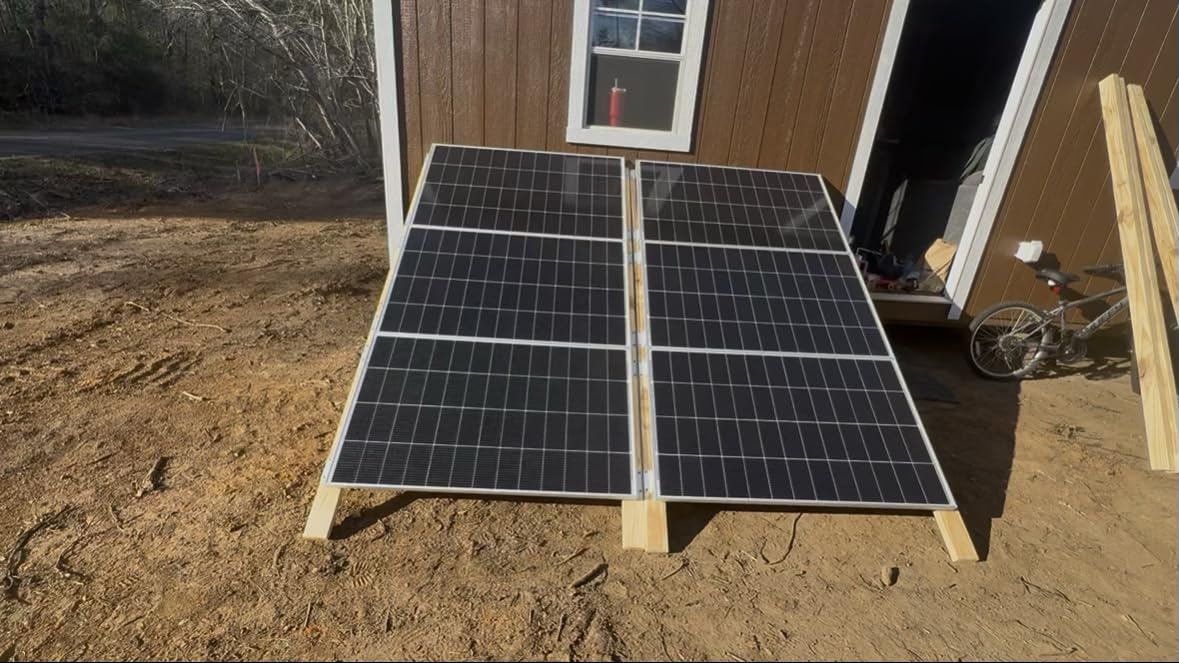 Renogy N-Type 400 Watt Solar Panel, 2Pcs 200W Solar Panels for 12V/24V Systems 25% High-Efficiency, PV Module Power Charger for RV Marine Cabin Roof Home Farm Battery customer photo 2