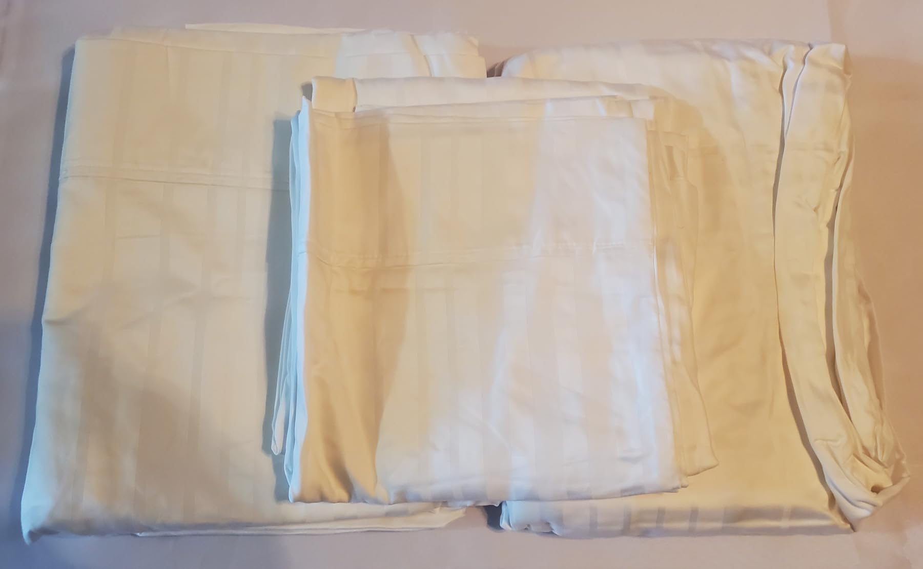 Casa Platino Queen Sheet Set, 6 Piece 100% Cotton Bed Sheet Set with 500 Thread Count Buttery Soft Sateen Finish, Long-Lasting and Lightweight, 15 Inch Deep Pocket Queen Sheets - Pure White customer photo 2
