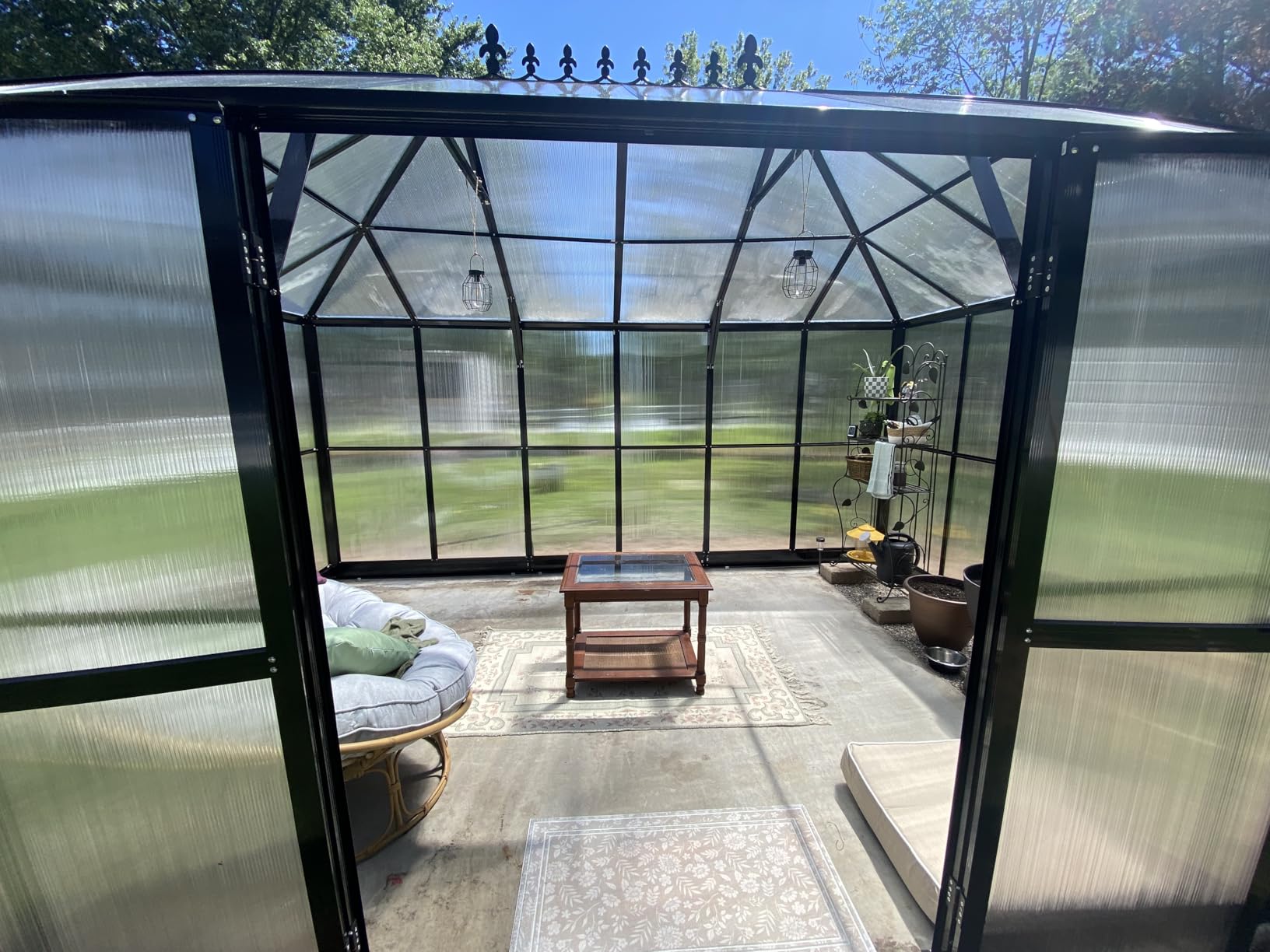 HOWE 16x12x9.5 FT Polycarbonate Greenhouse for Outdoors, Pavilion Style Greenhouse with 4 Vent Windows, Lockable Double Doors, Ideal for Garden & Patio Use, Black customer photo 2