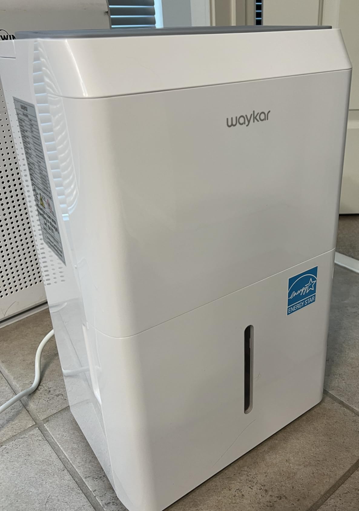 Waykar 2000 Sq. Ft. Energy Star 2025 Dehumidifier for Basement & Home, Adjusts from 15% RH With Drain Hose, Ultra Quiet 35 dB for Bedroom & Bathroom customer photo 2