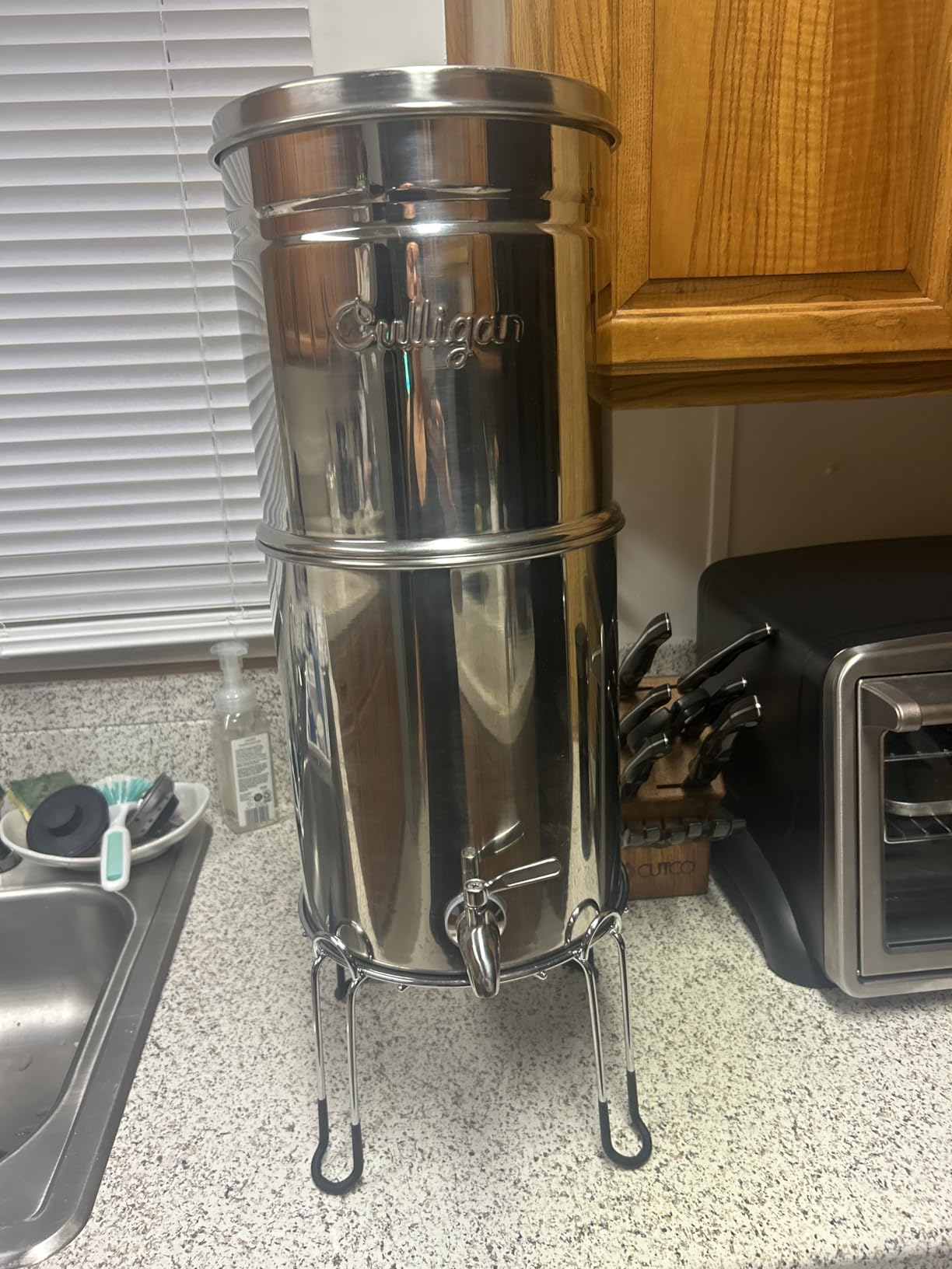 Culligan MaxClear 2.25 Gallon Gravity Water Filter System, Removes Microplastics, PFAS & Lead, NSF/ANSI Certified, Polished Stainless-Steel Countertop Filter with 1 Ceramic Filter customer photo 1