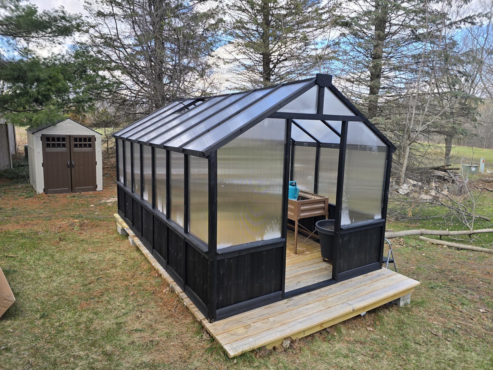 Yardenaler 8x16 FT Greenhouse for Outdoor, 6MM Thick Polycarbonate Panel Wooden Walk-in Green House with Adjustable Roof Vents and Lockable Door, Backyard Garden, Light Mocha Brown customer photo 1