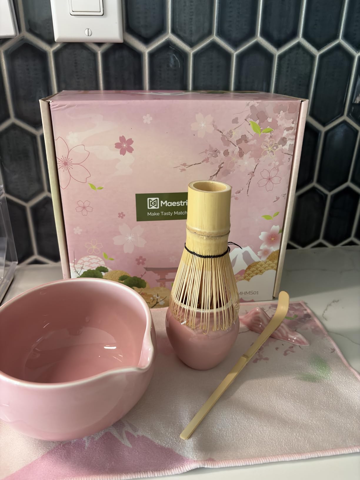Maestri House Matcha Whisk Set, 7-Pc Complete Matcha Kit with Spouted Ceramic Bowl, Bamboo Whisk and Holder, Scoop, Spoon Rest & Sifter, Tea Cloth - Ideal Gift for Matcha Lovers (Green) customer photo 2