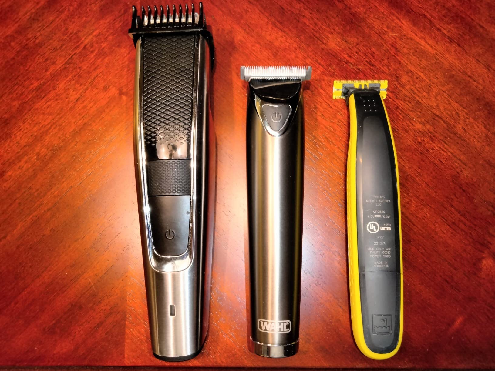 Norelco Philips Beard Trimmer 5000 Series, 100% Waterproof Beard Styler, Precision Dial with 40 Lock-in Trimming Settings, Self-Sharpening Metal Blades & Beard Hair Mess Collector, BT5775/40 customer photo 1