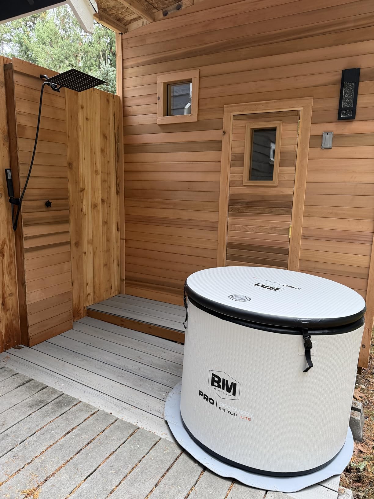 Inflatable Cold Plunge with Chiller, 1/2 HP Water Chiller for Ice Bath Tub, WiFi-Enabled Cold Tub Machine, Fast Cooling, 150 Gallon Capacity customer photo 1