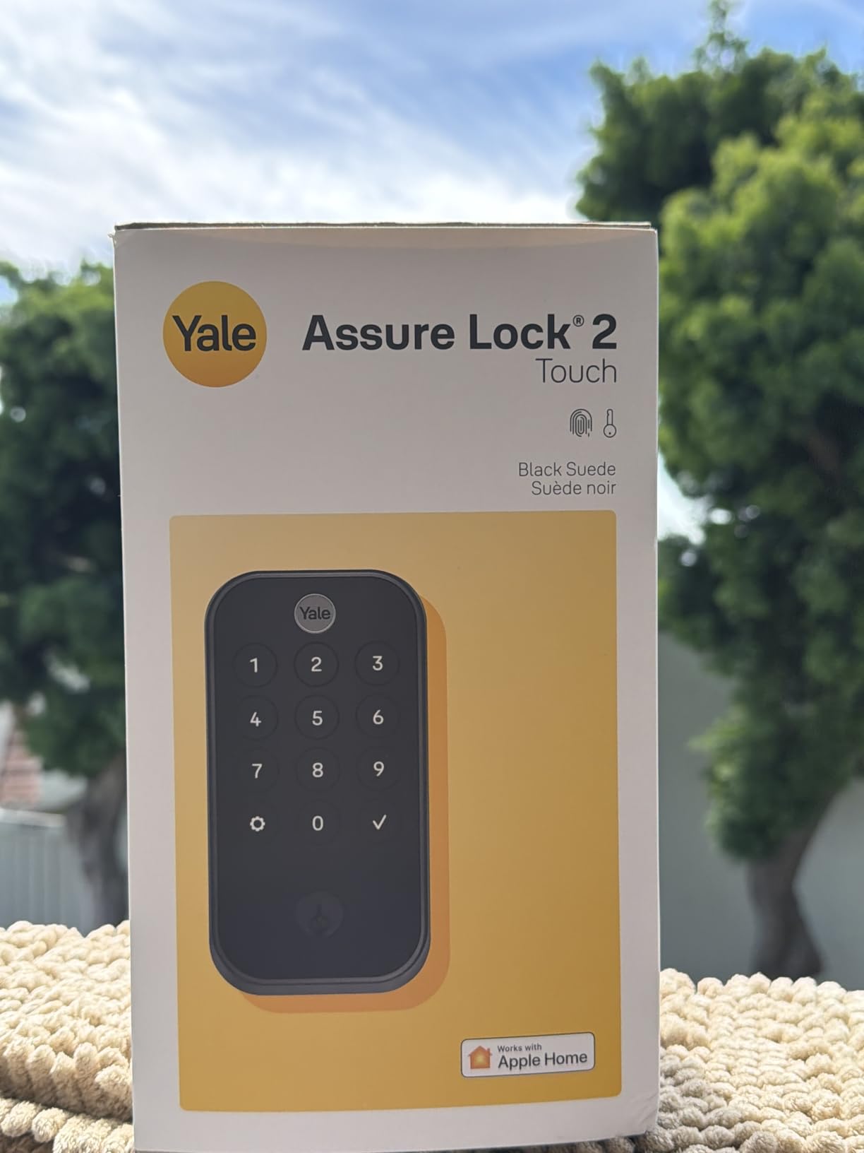 Yale Assure Lock 2 Touch Deadbolt, Lifetime Brass Keyed Smart Entry Door Lock with Wi-Fi Connected Keypad and Fingerprint Scanner for Code Entry and Remote Access, YRD410-F-WF1-P05 customer photo 1