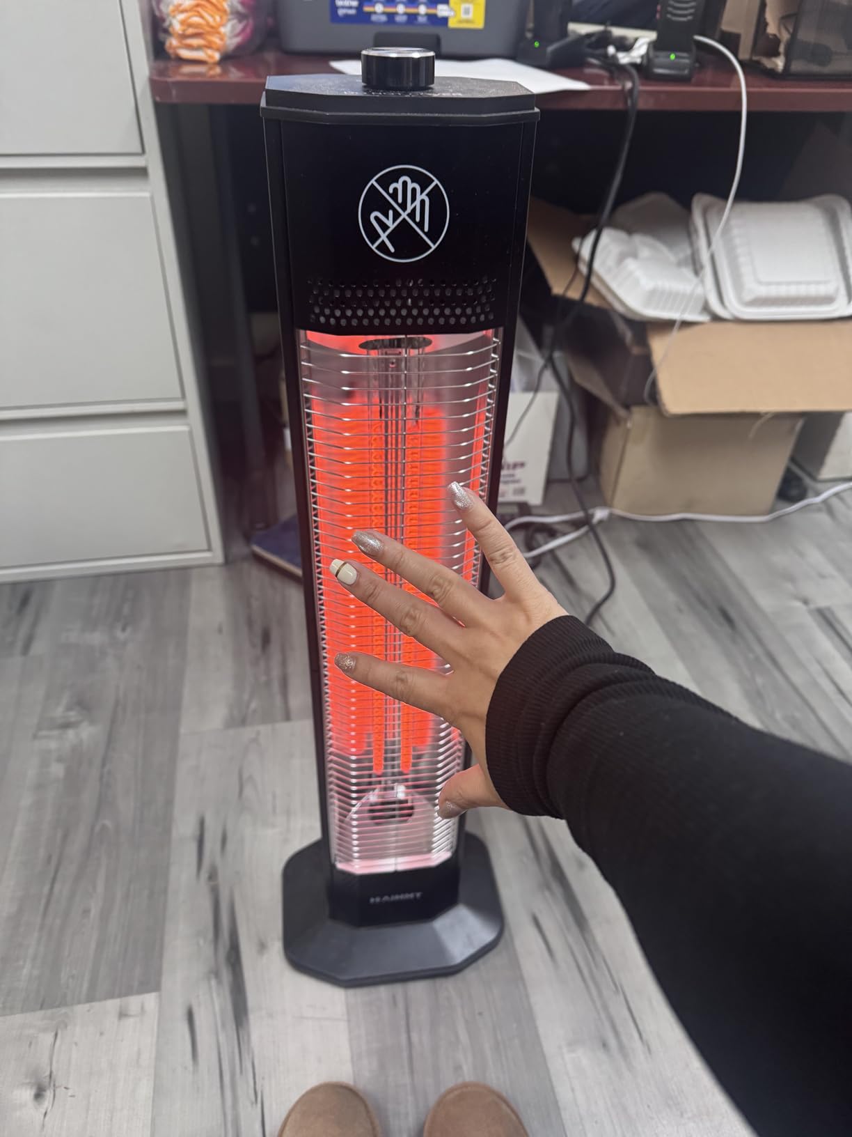 Outdoor Electric Patio Heater, 34-inch 1500W Infrared Tower Heater with Instant Heating, Tip-Over & Overheat Protection, IPX5 Waterproof Space Heater for Patio Garage Workshop Indoor & Outdoor Use customer photo 2